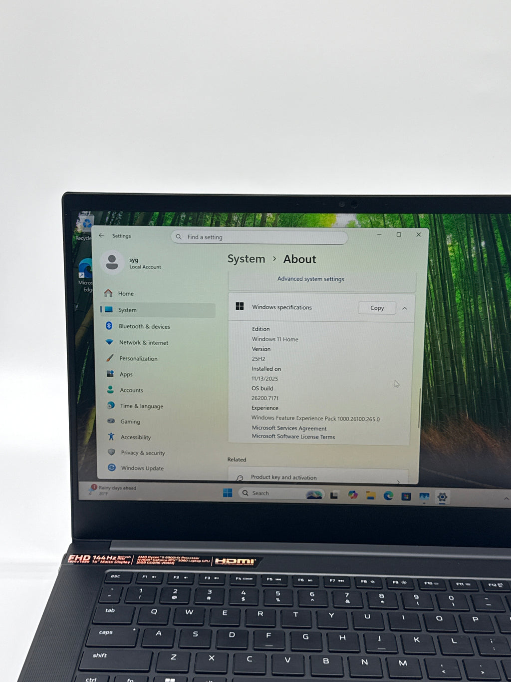 Razer Blade 14 RZ09-0427 Ryzen 9 6900HX 16GB RAM 1TB SSD RTX 3060