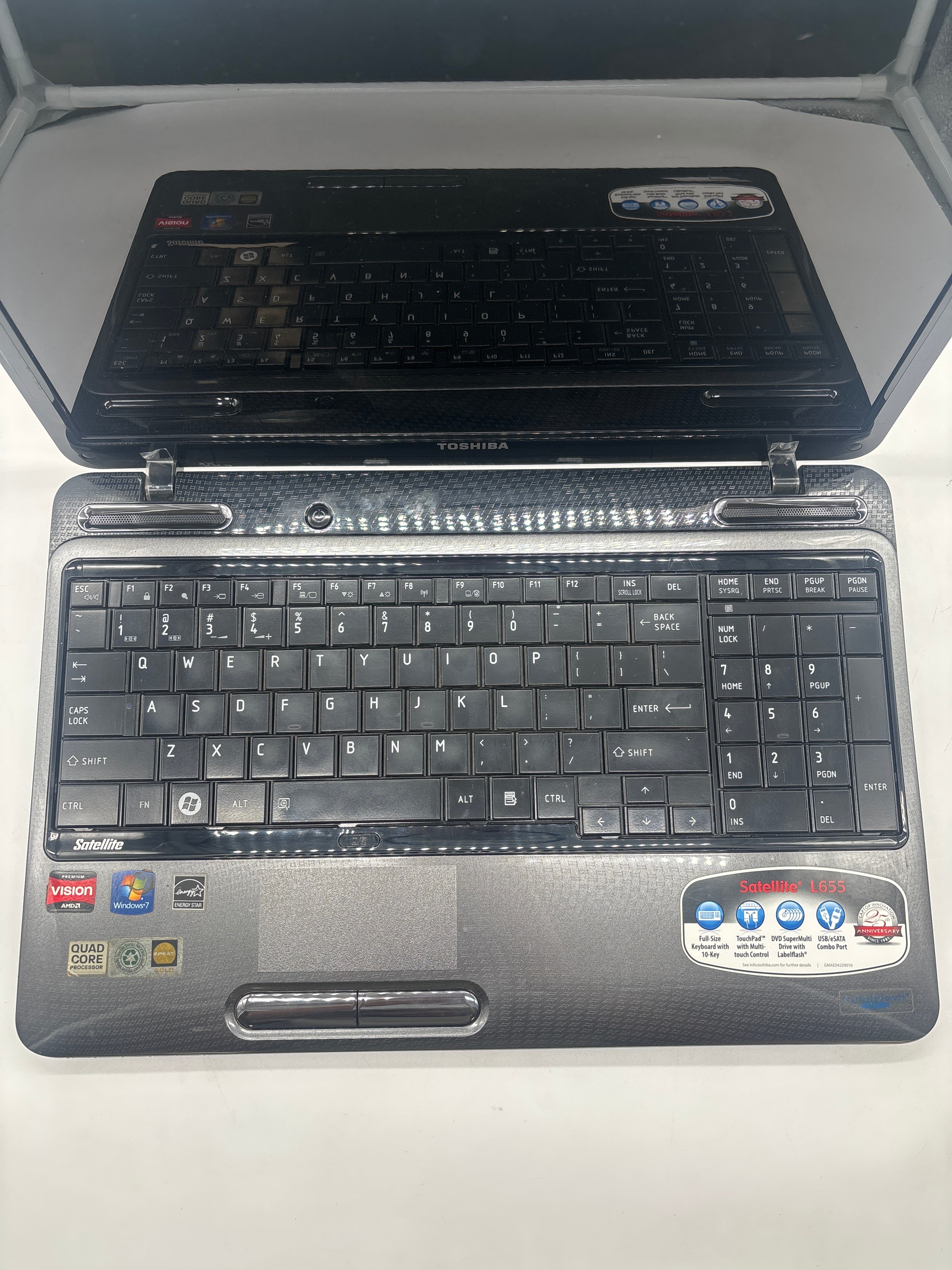 Toshiba Satellite L655D AMD Phenom II P940 4GB RAM - For Parts (No HDD)