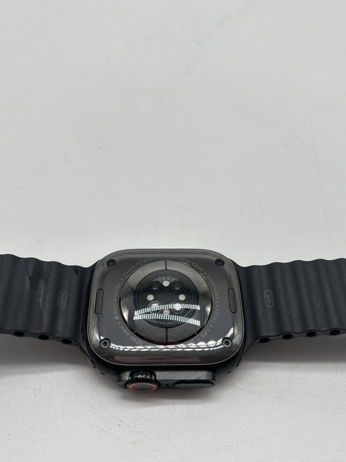 Apple Watch Ultra 2 49mm Black Titanium GPS Cellular 64GB - Used