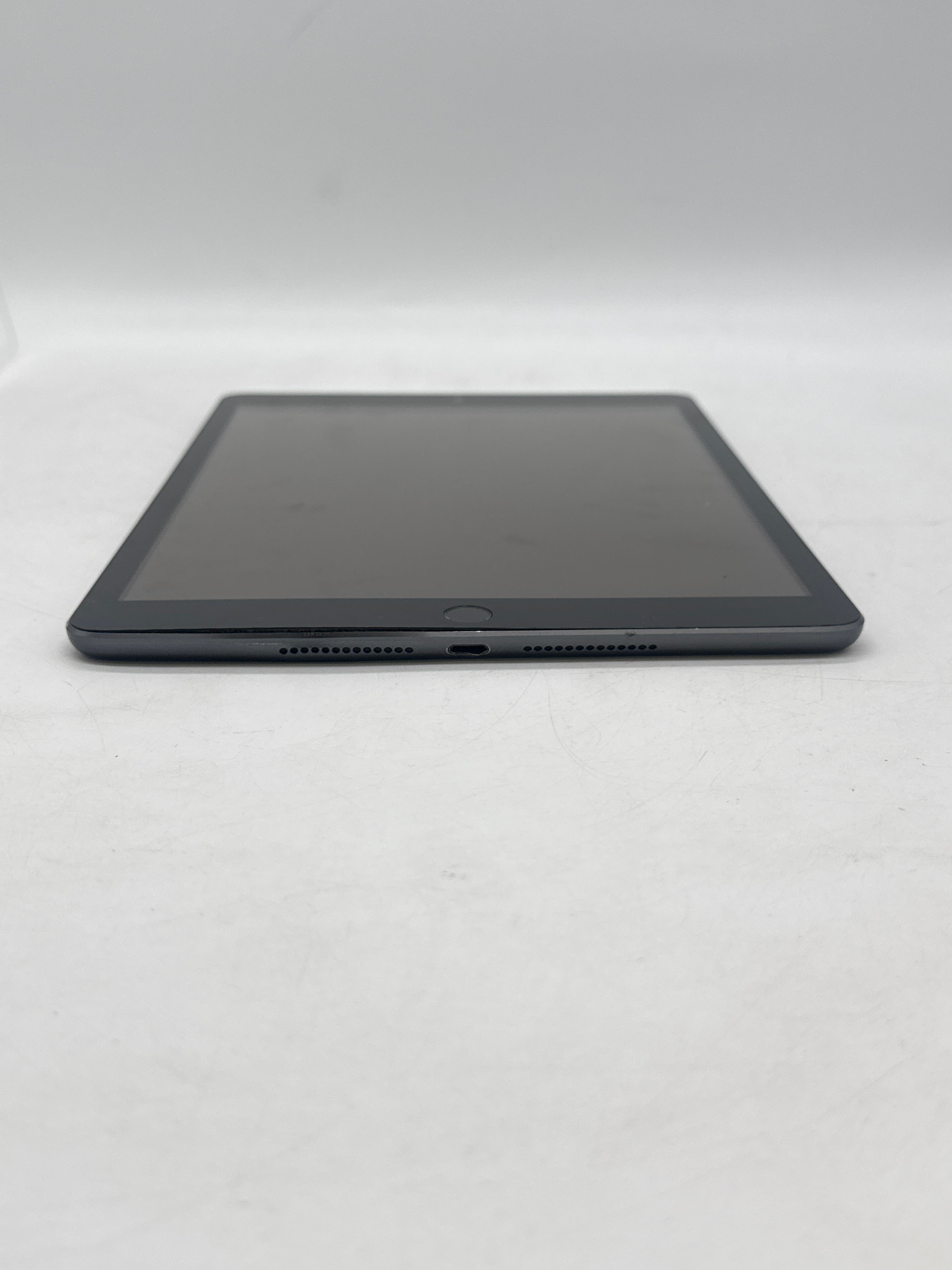 Apple iPad 9th Gen A2602 64GB Wi-Fi 10.2 in Space Gray Bent Frame