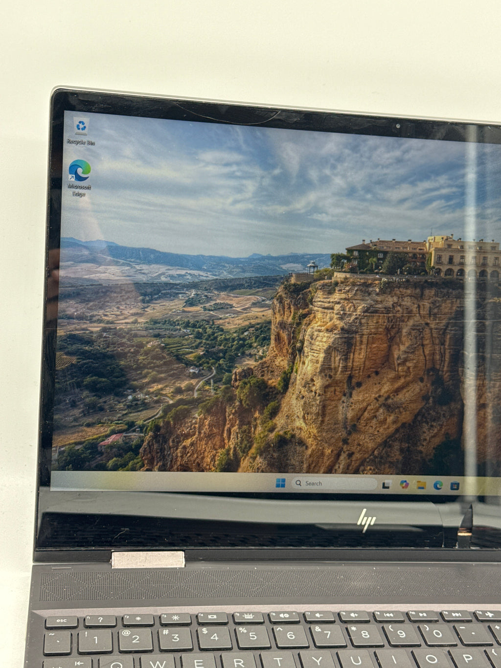 HP Envy x360 15m-ds0xxx 15.6" Ryzen 5 3500U 8GB RAM 256GB SSD - For Parts