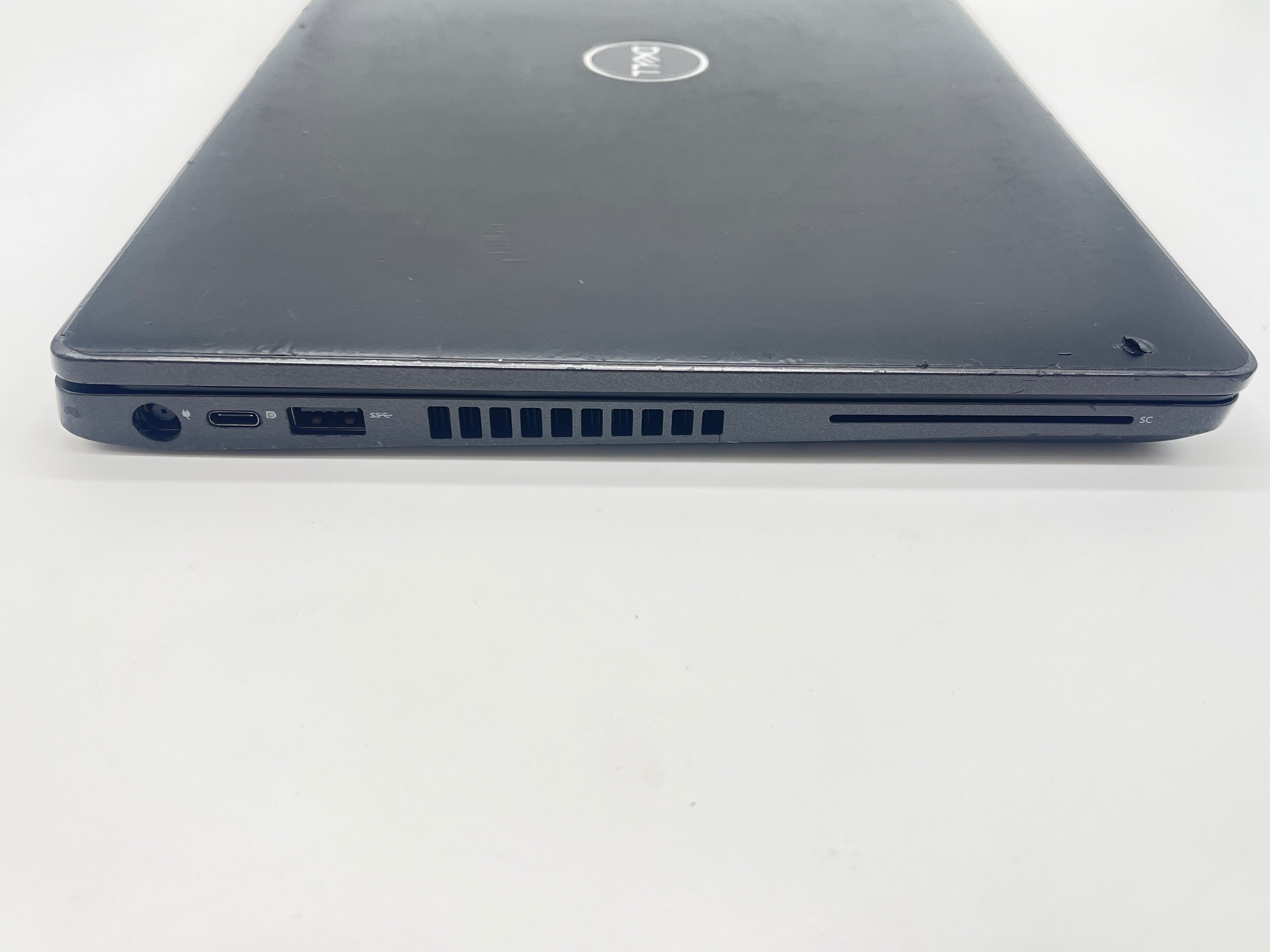 Dell Latitude 5400 14" Intel i5 16 GB RAM 256 GB SSD Black Used