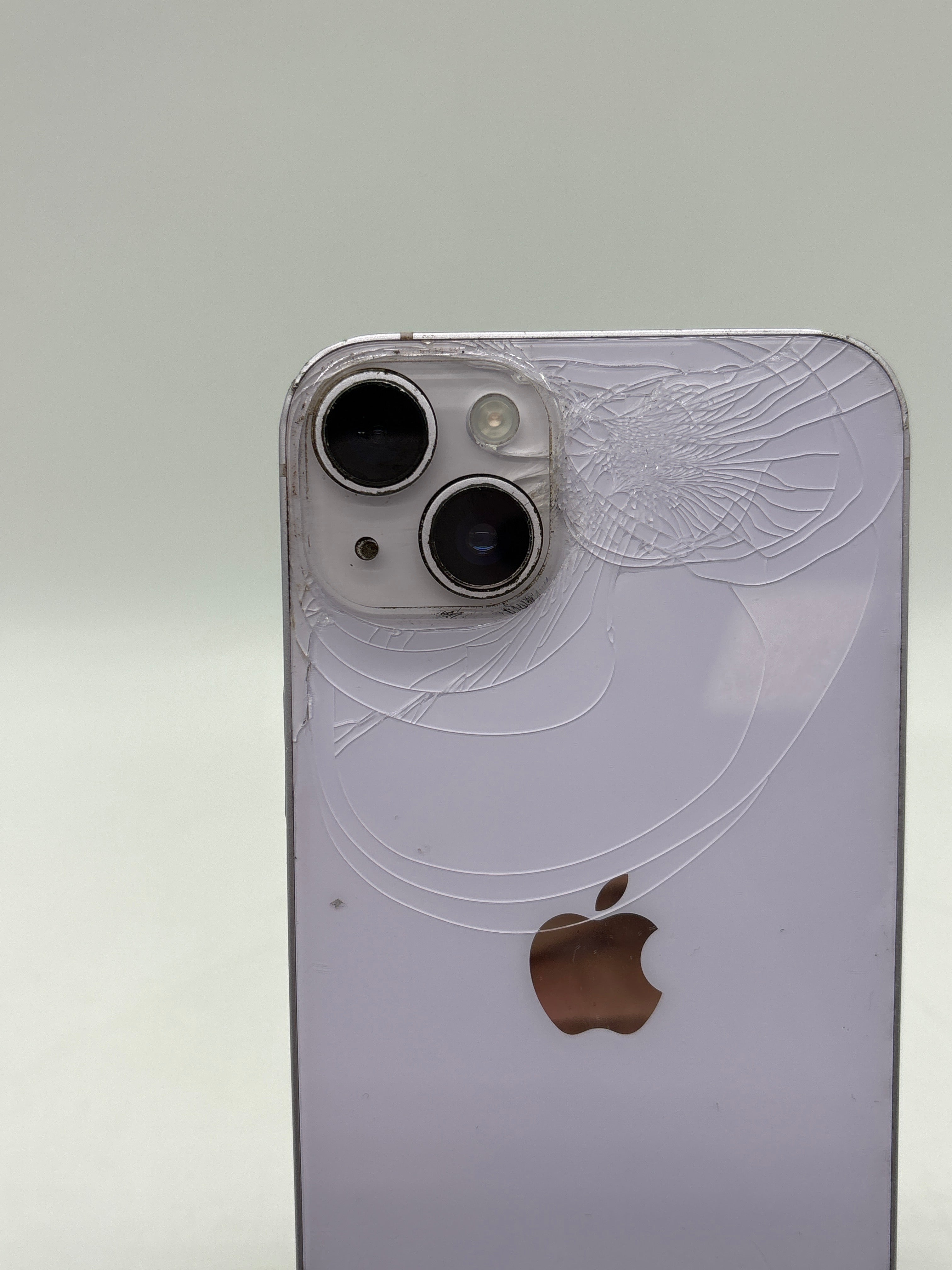 Apple iPhone 14 Plus 128GB Unlocked Purple - For Parts (Cracked back)