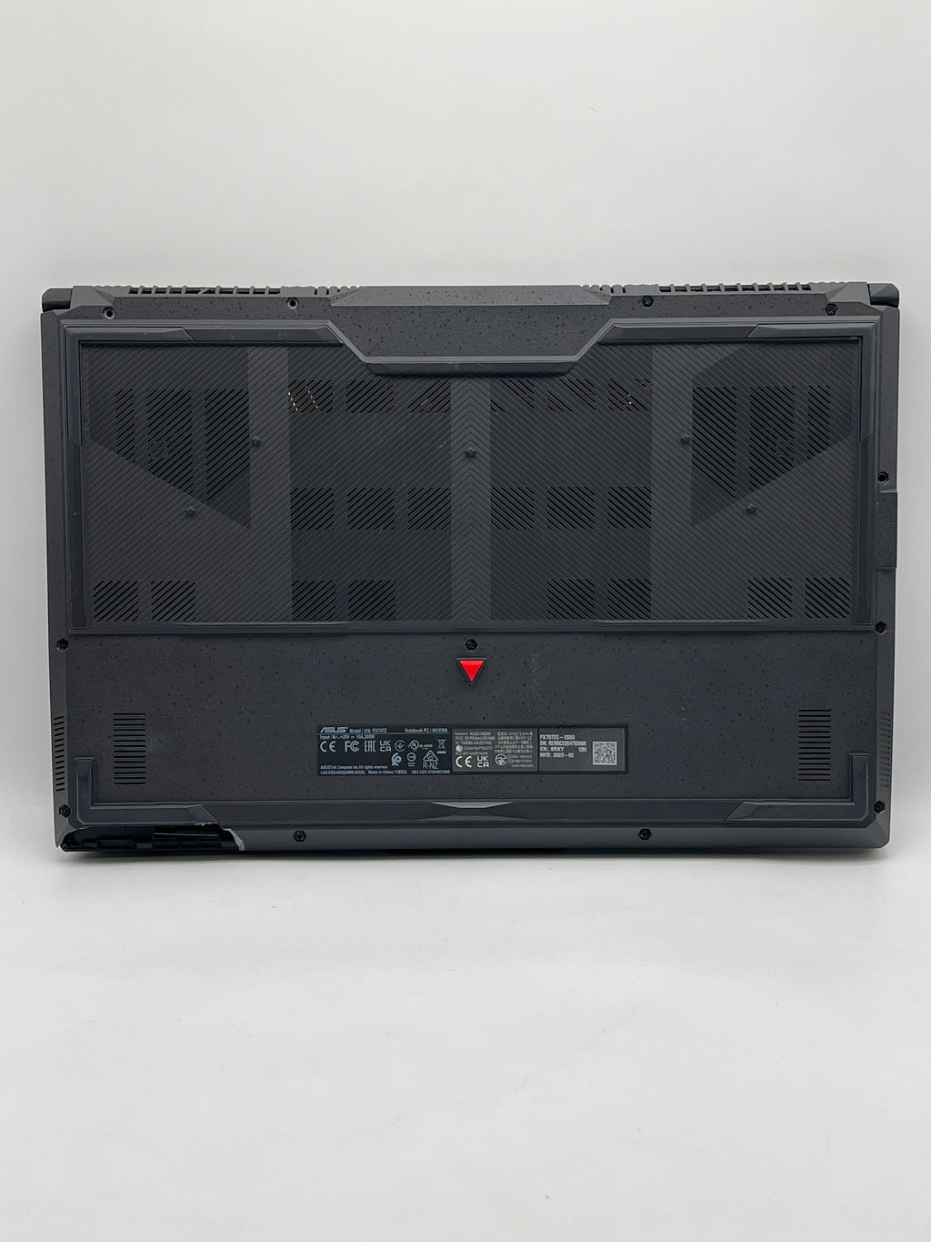 Asus TUF F17 FX707Z i5-1200H 16GB RAM 512GB SSD RTX 3050 - For Part (READ)