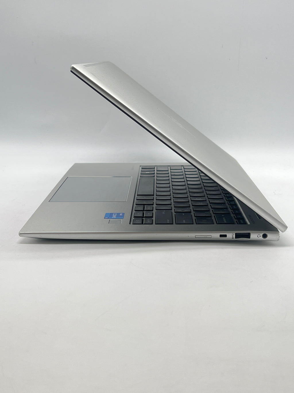 HP Elitebook 840 G10 i5-1335u 16GB RAM 256GB SSD - For Parts (READ)