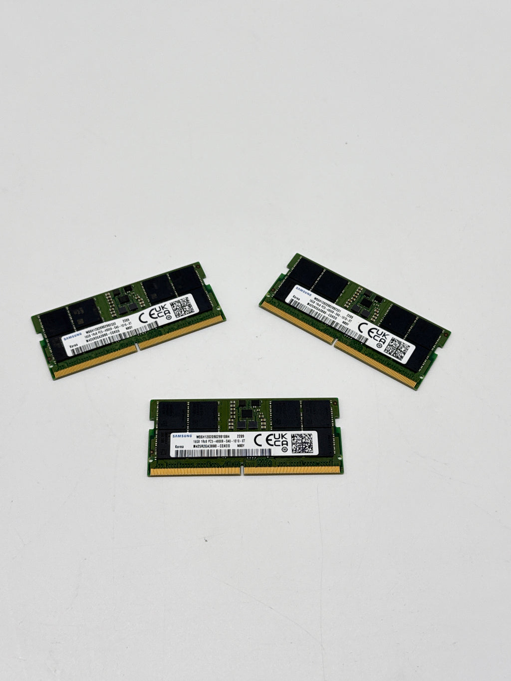 Lot of 3 Samsung M425R2GA3BB0-CQK0D 16GB DDR5-4800MHz PC5-4800B SODIMM RAM