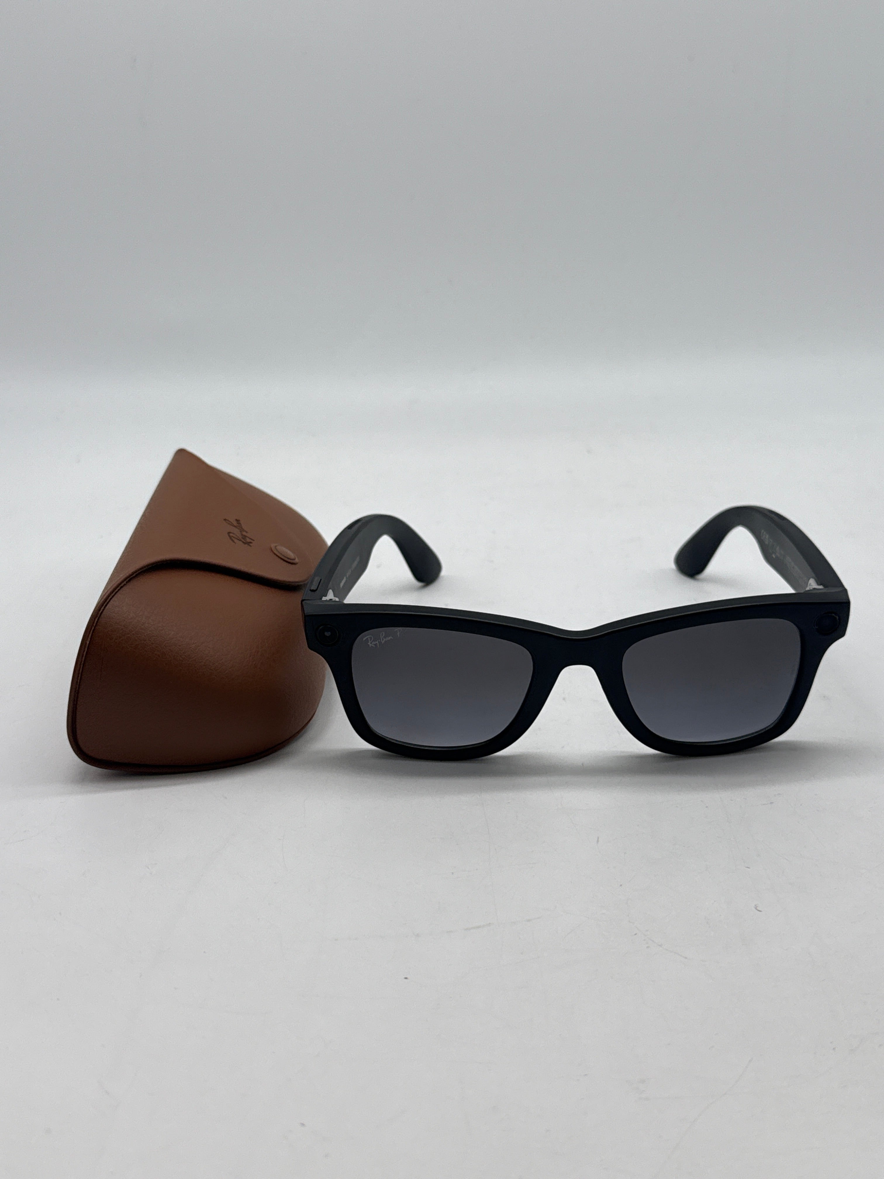 Ray-Ban Meta Wayfarer RW4006 Rebel Black Smart Glasses