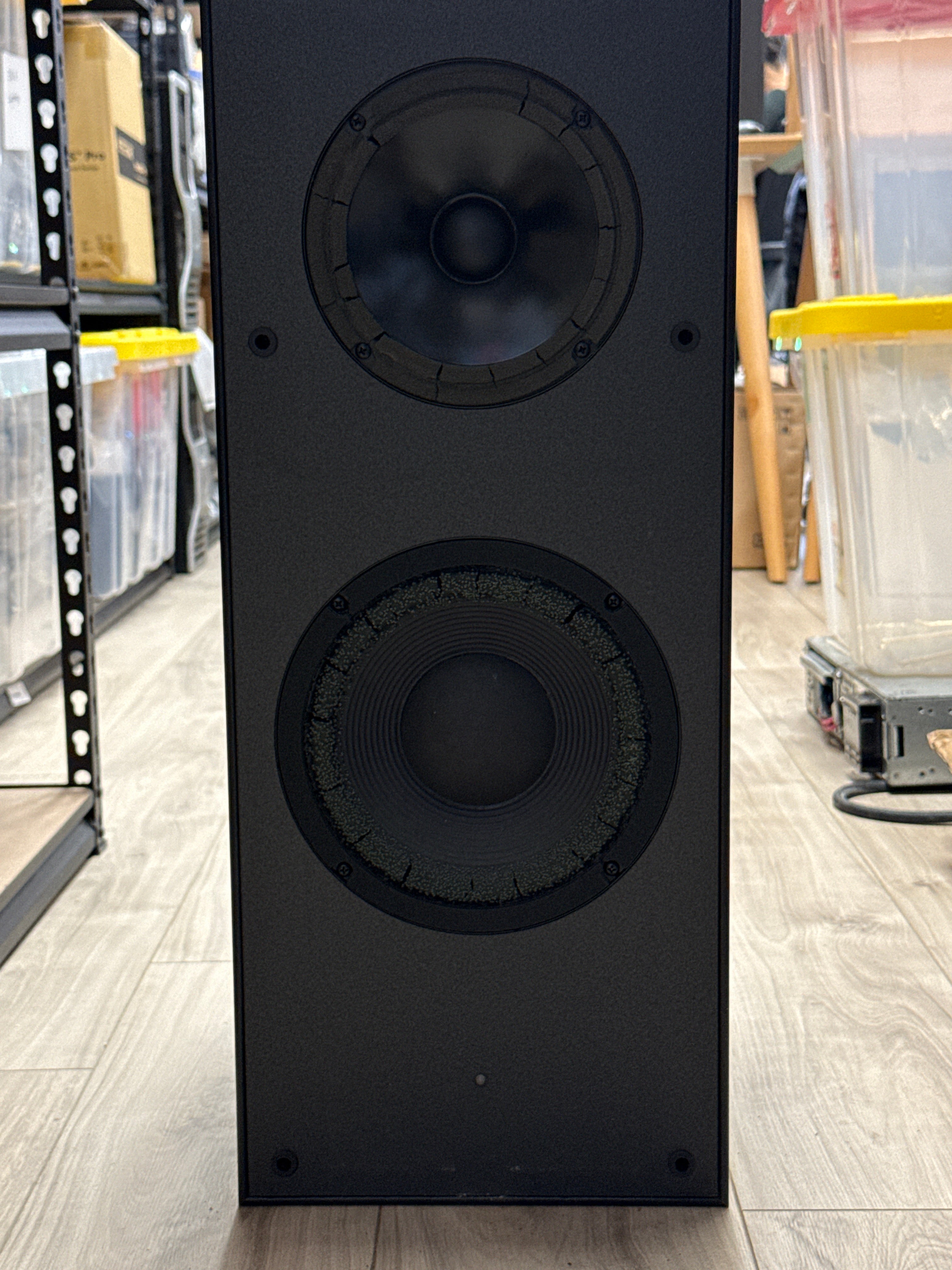 JBL TLX271P Powered Tower Speakers (Pair) w/ Original Box