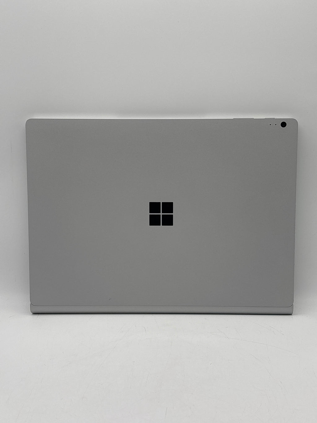 Microsoft Surface Book 2 i7-8650U 8GB RAM 256GB SSD GTX 1050
