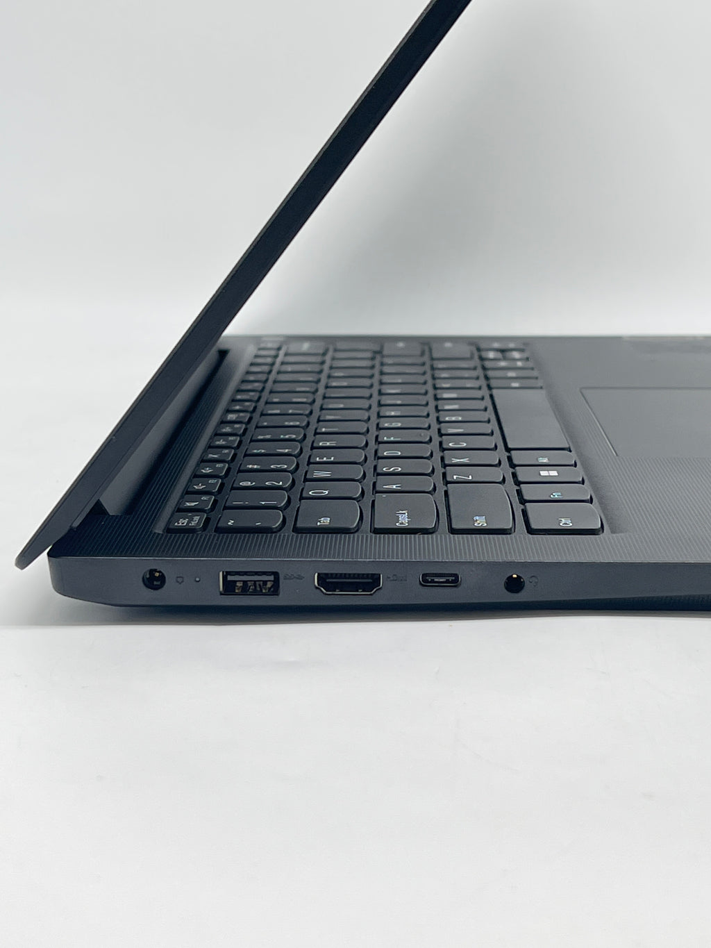 Lenovo ThinkPad V14 G3 Ryzen 5 5625U 8GB RAM 256GB SSD - For Parts (Read)