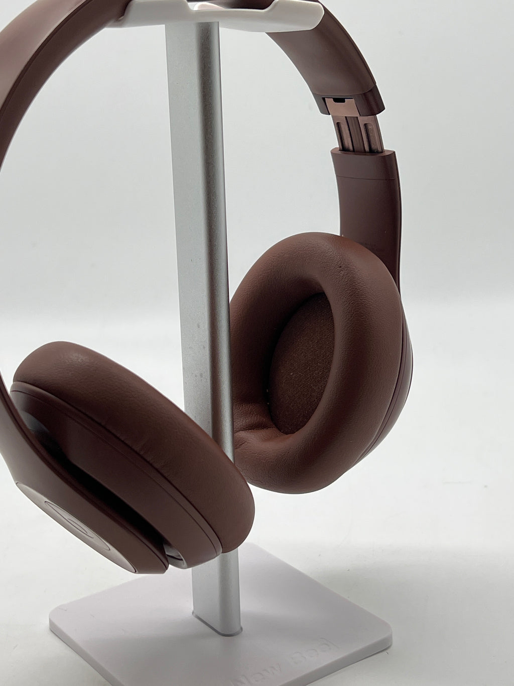 Beats Studio Pro x Kim Kardashian Bluetooth Noise Cancelling Headphones - Used