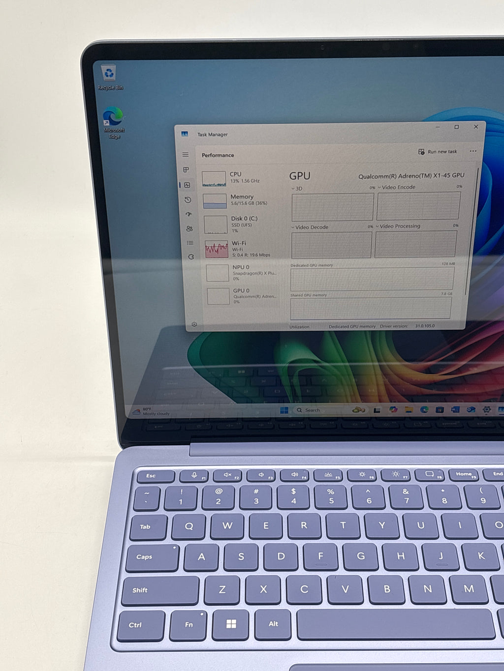 Microsoft Surface Laptop 2095 Snapdragon X Plus 16GB RAM 512GB SSD