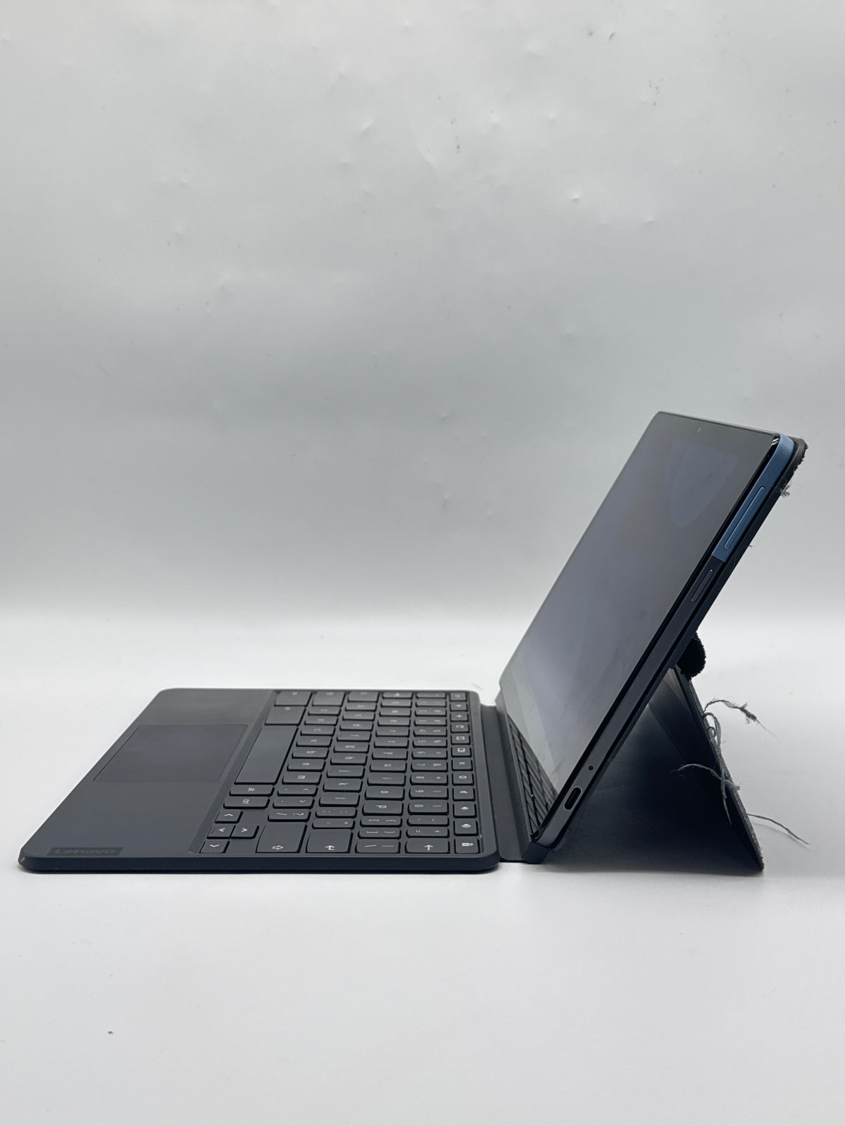 Lenovo IdeaPad Duet Chromebook CT-X636F 10.1" MediaTek Helio P60T 4GB RAM 64GB eMMC - Used