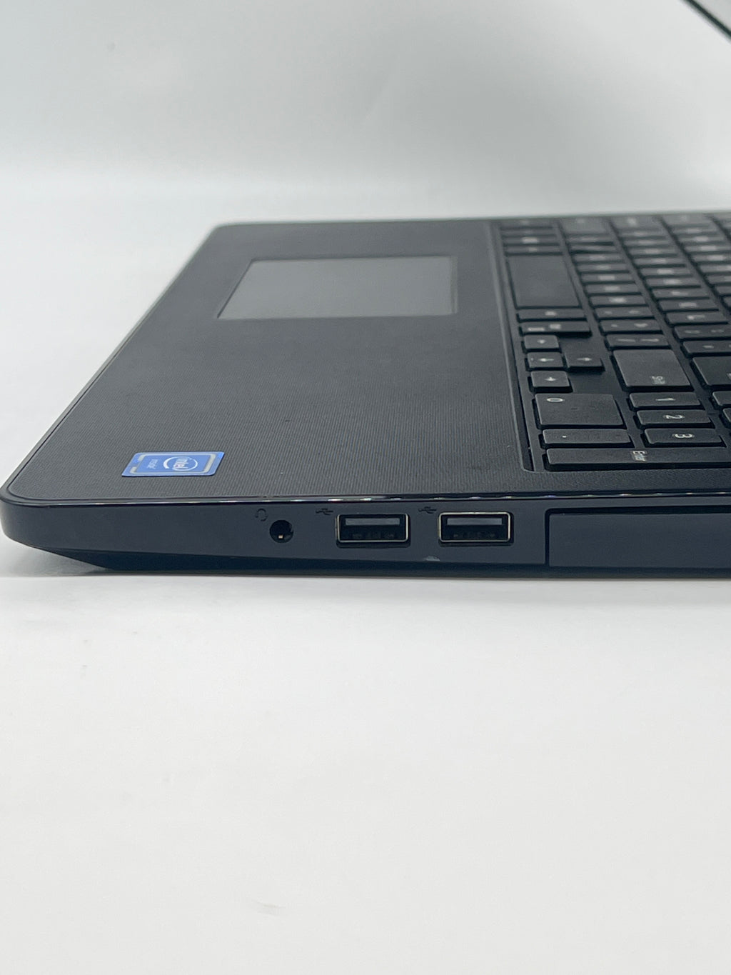Dell Inspiron 3552 Celeron N3060 4GB RAM 500GB HD - For Parts (READ)