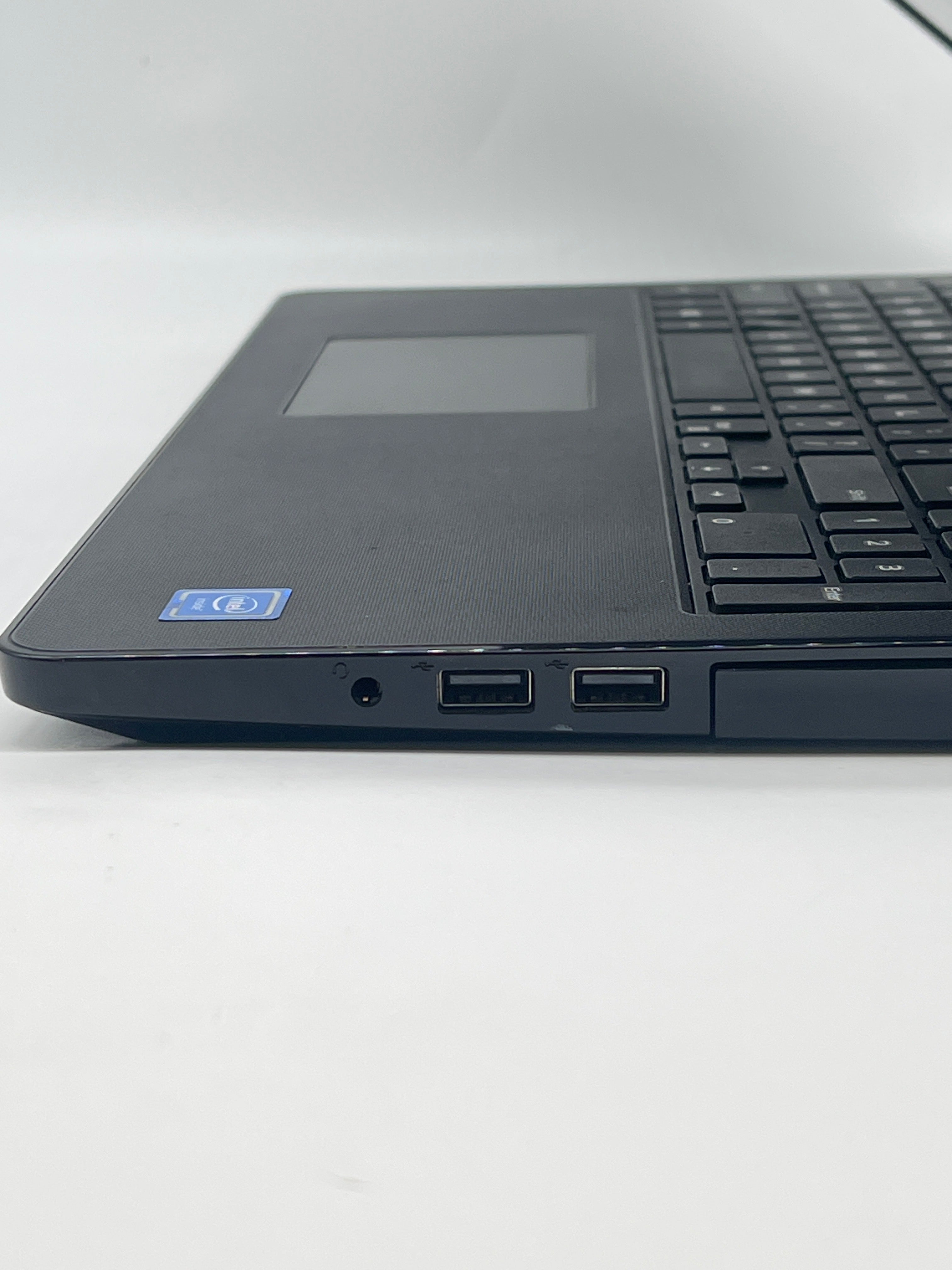 Dell Inspiron 3552 Celeron N3060 4GB RAM 500GB HD - For Parts (READ)