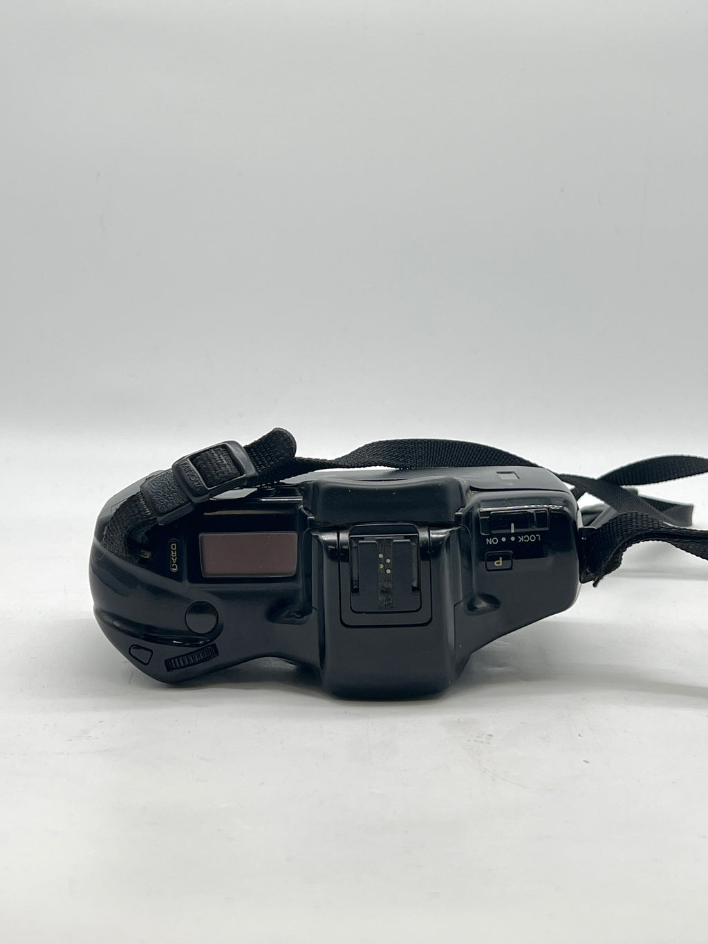 Minolta Maxxum 7xi 35mm SLR Film Camera Body A-Mount Black - READ