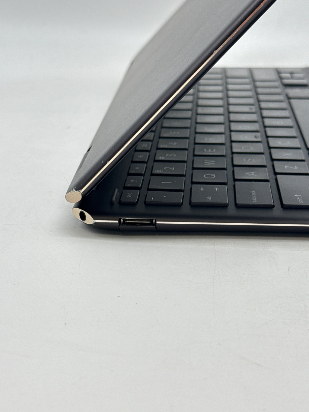 HP Spectre x360 14-ef0xxx Core i7-1255U 16GB RAM 1TB SSD - Used
