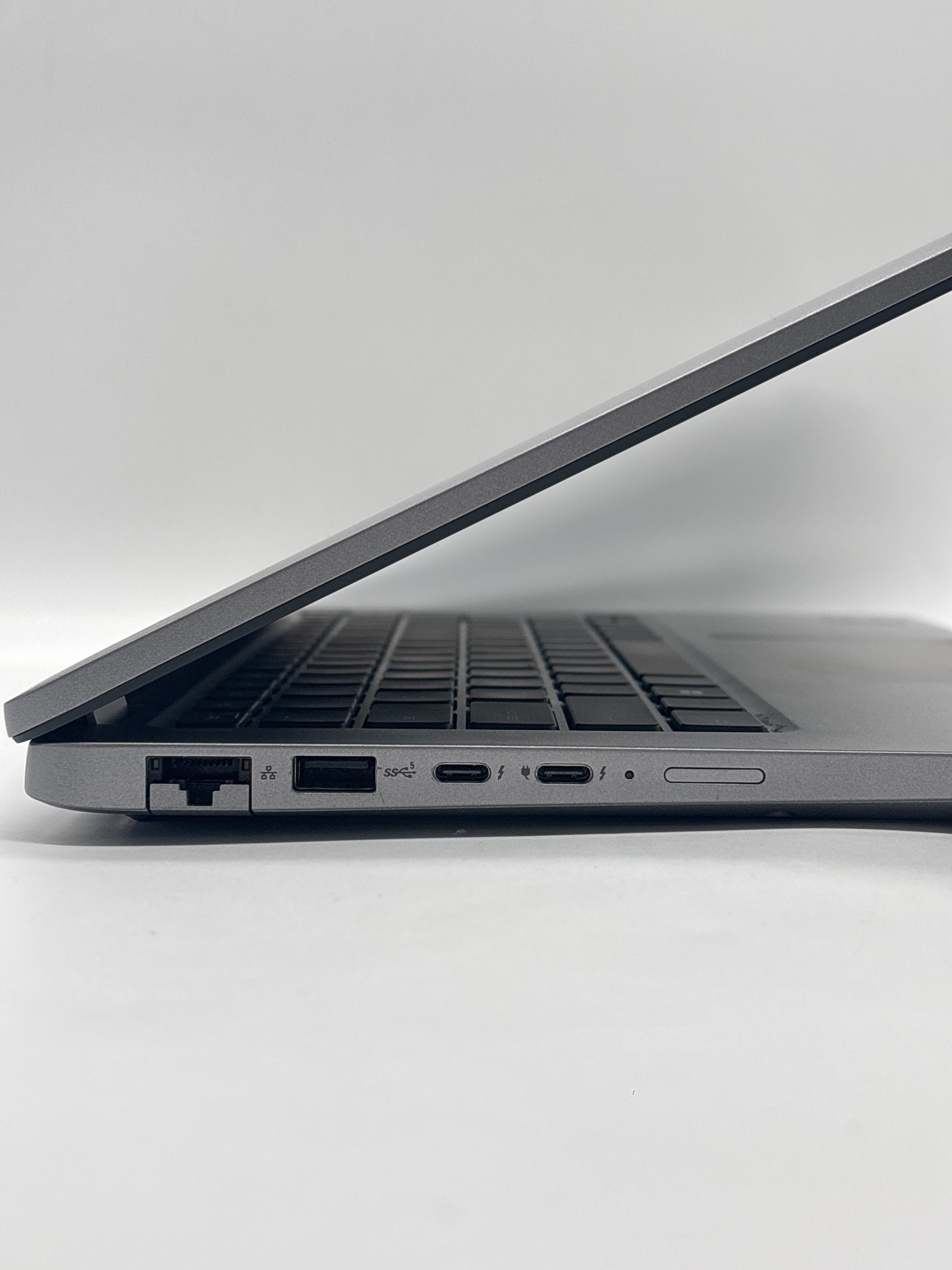 Dell Latitude 5440 i5-1335U 16GB RAM 256GB SSD