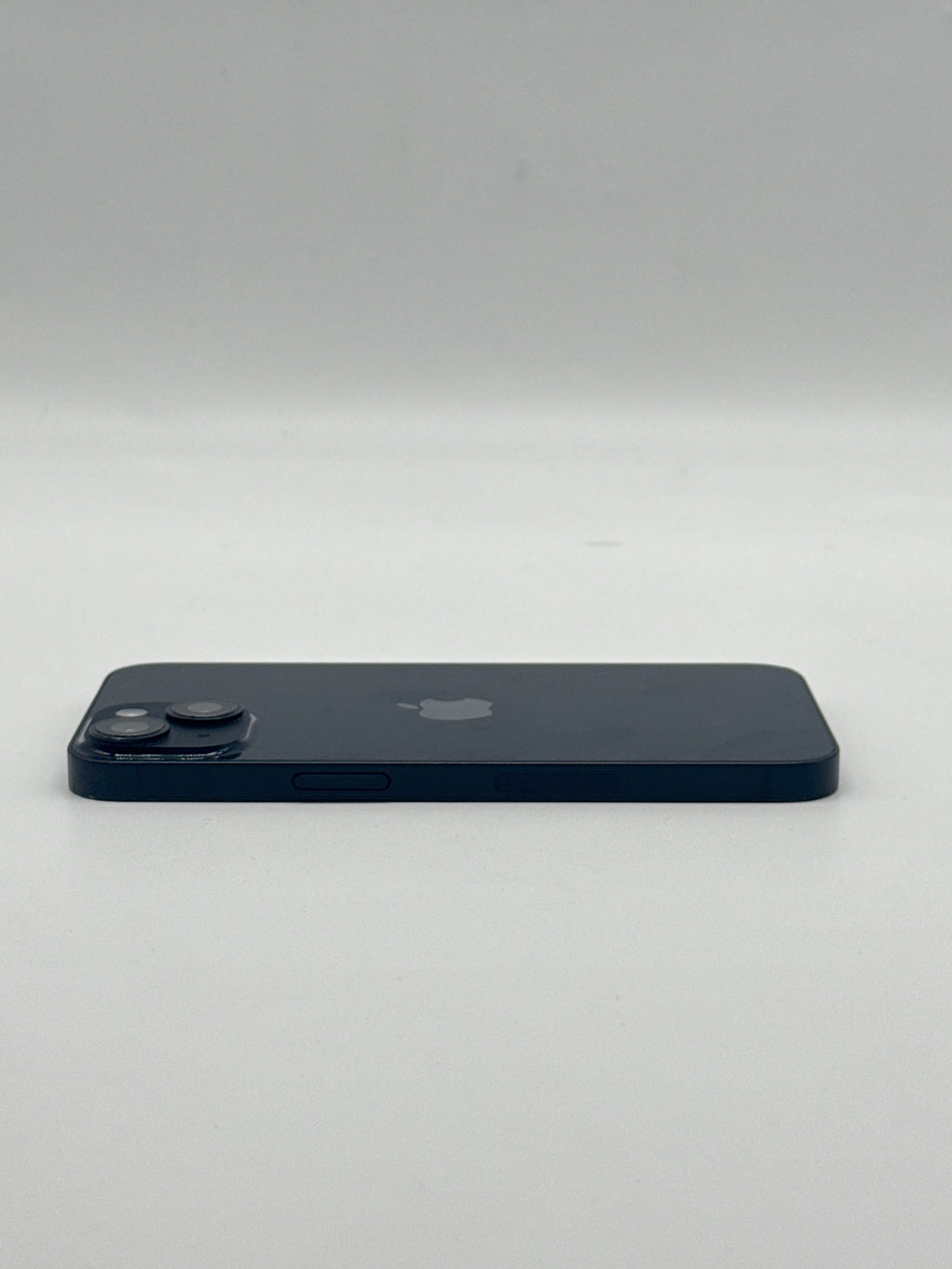 Apple iPhone 14 6.1" A2649 128GB Unlocked Midnight - Bottom Dent