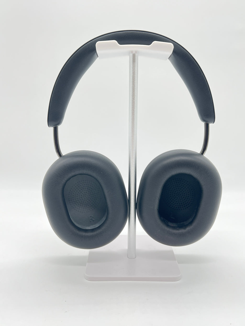 Sonos Ace Noise-Cancelling Wireless Over-Ear Bluetooth Headphones Black S49 - Used