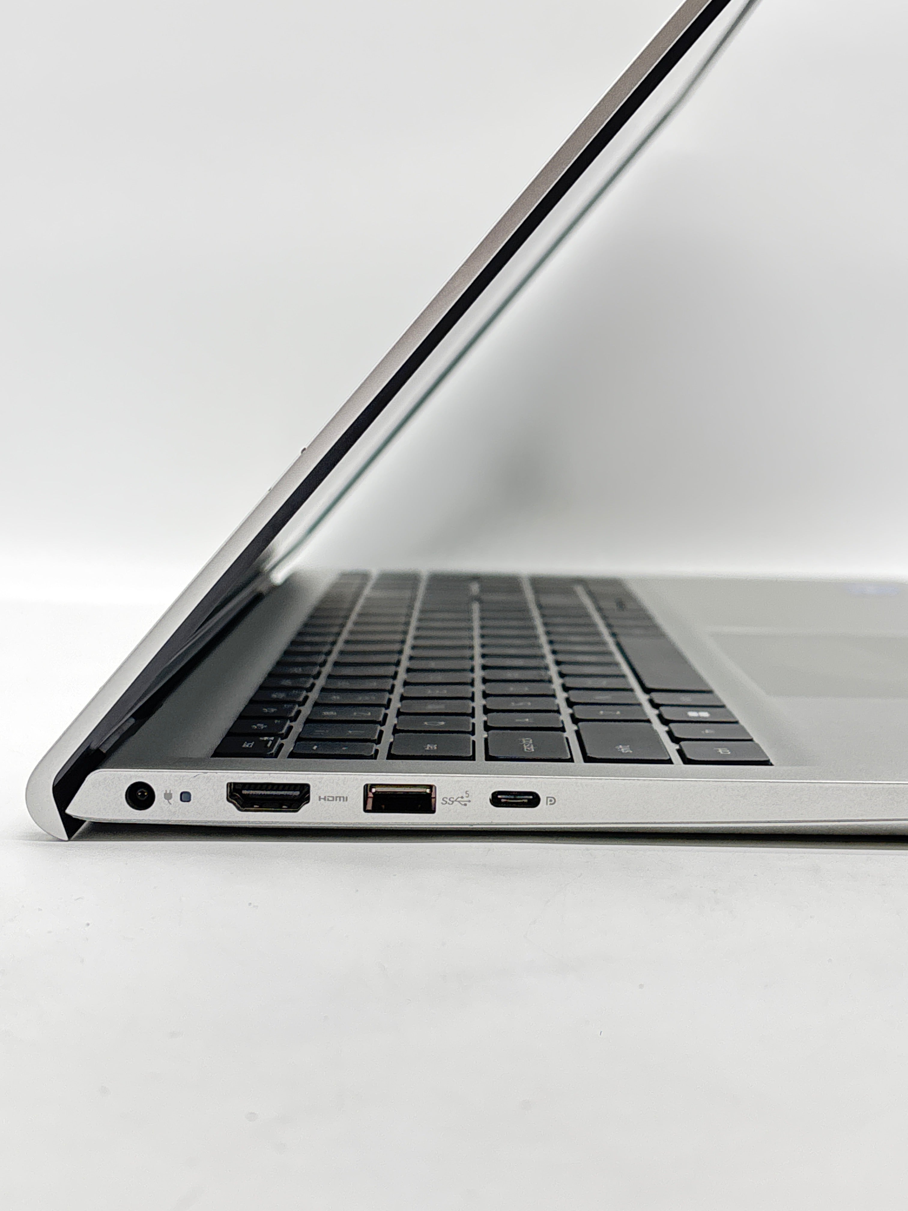 Dell DC15250 15-inch i7-1355U 16GB RAM 1TB SSD - Used