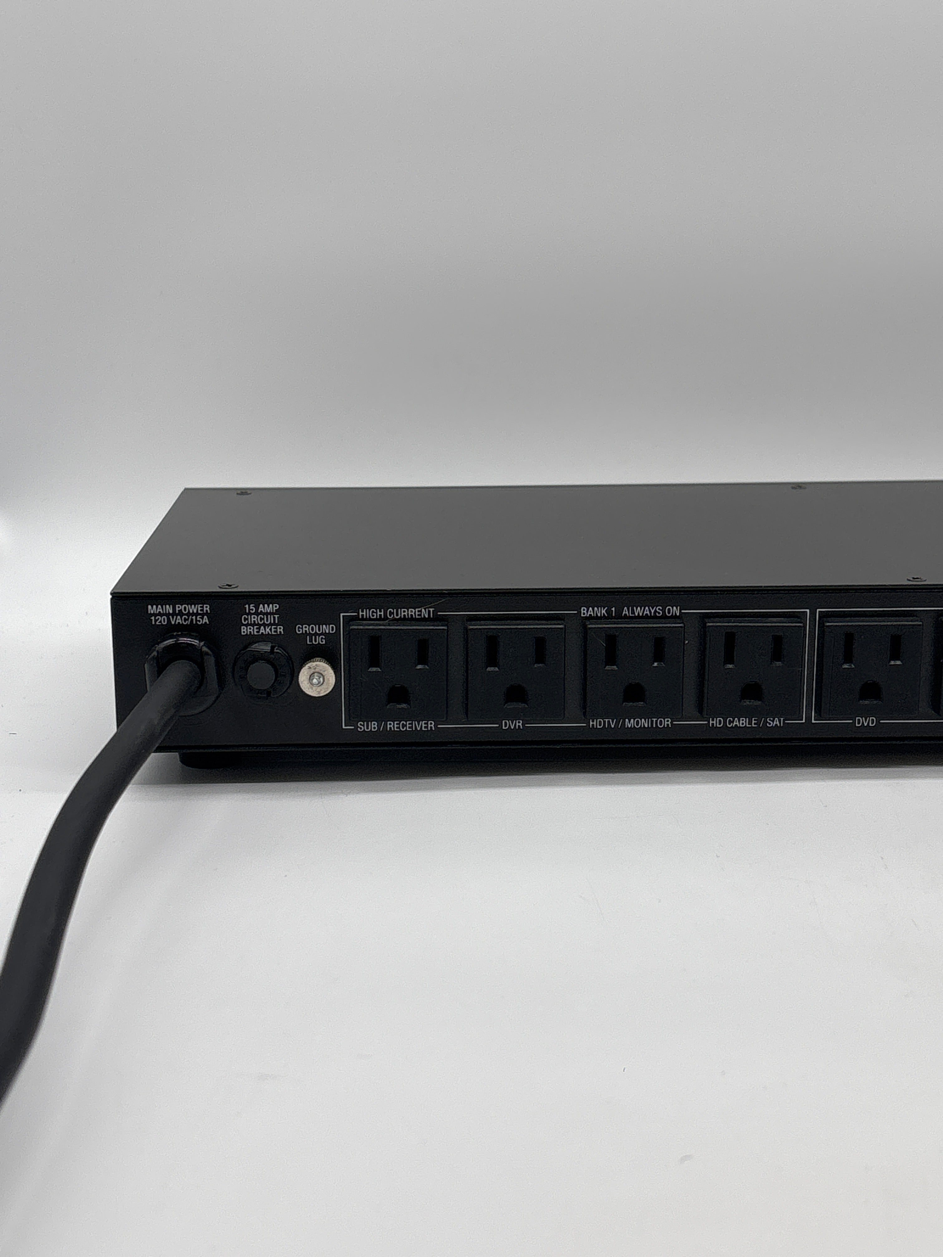 Panamax M4300-EX Power Conditioner - Black - 8 Outlets