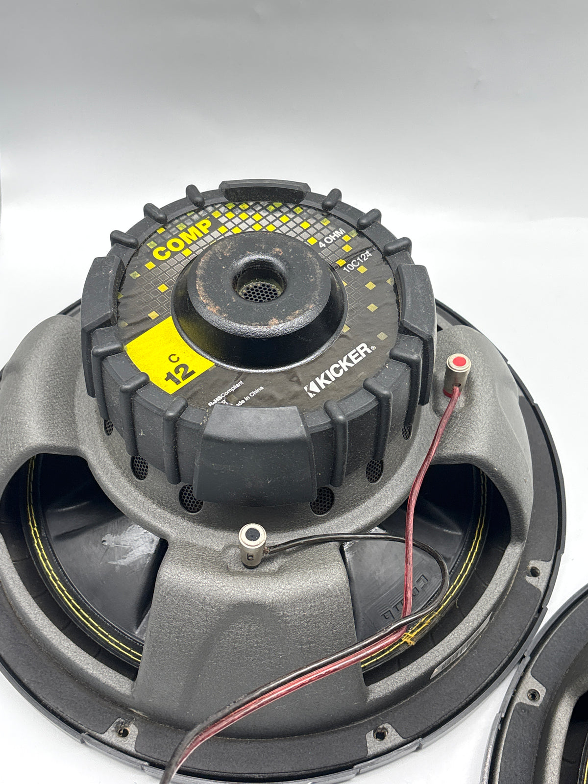KICKER Comp C12 12in Car Audio Subwoofers Pair 150W RMS 4-Ohm Read