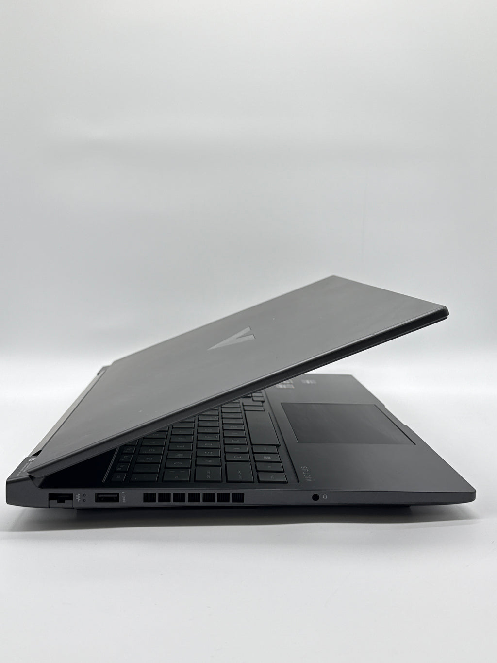 HP Victus 16-s1023dx Ryzen 7 8845HS 16GB RAM 512GB SSD RTX 4070