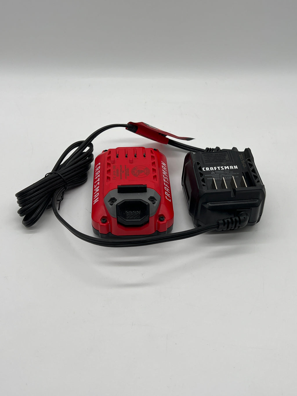 CRAFTSMAN CMCB202 V20 LITHIUM ION 2.0AH 40WH 20V with Charger