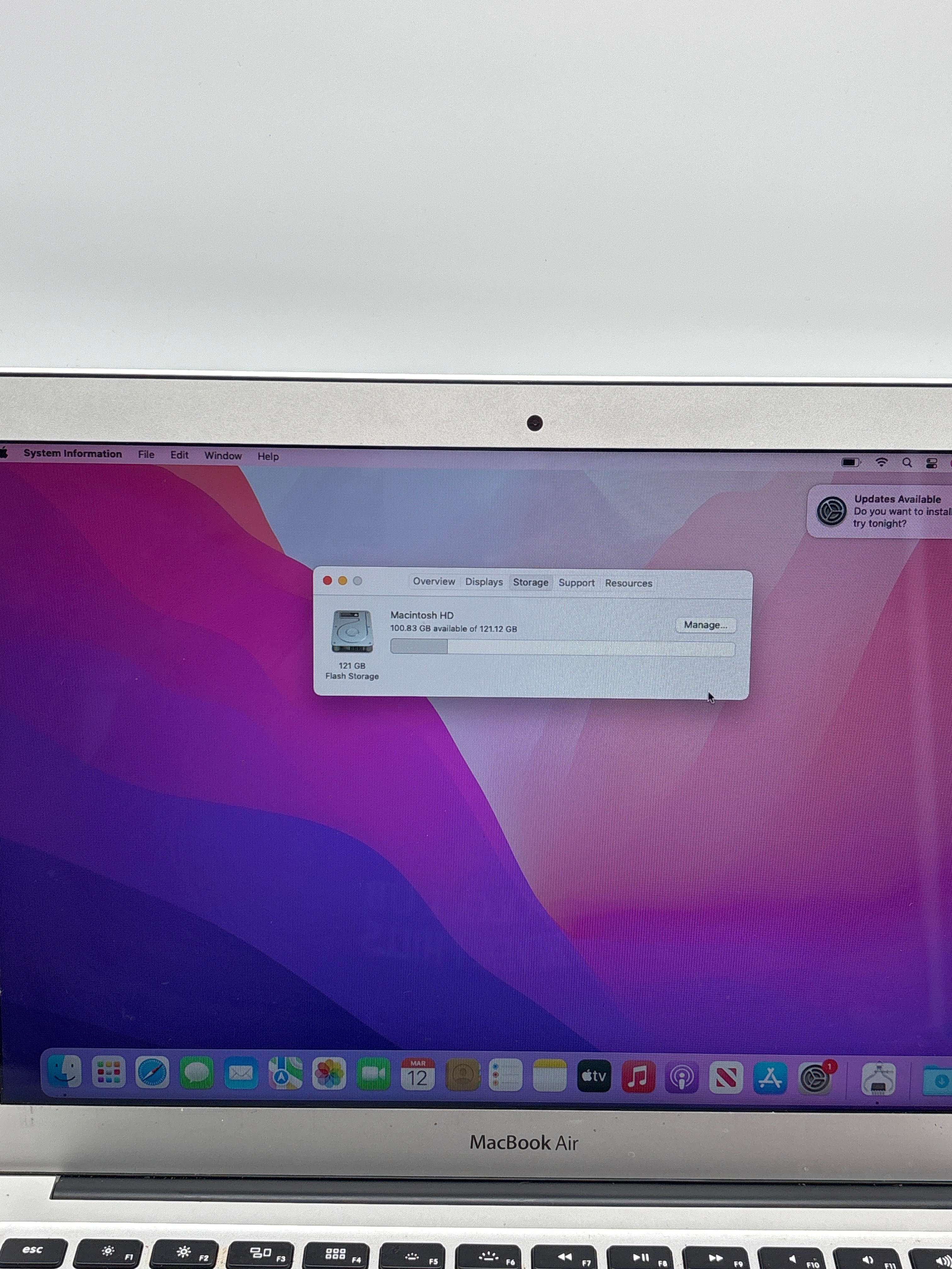 Apple MacBook Air 13" Intel i5 A1466 8GB RAM 128GB SSD - Used