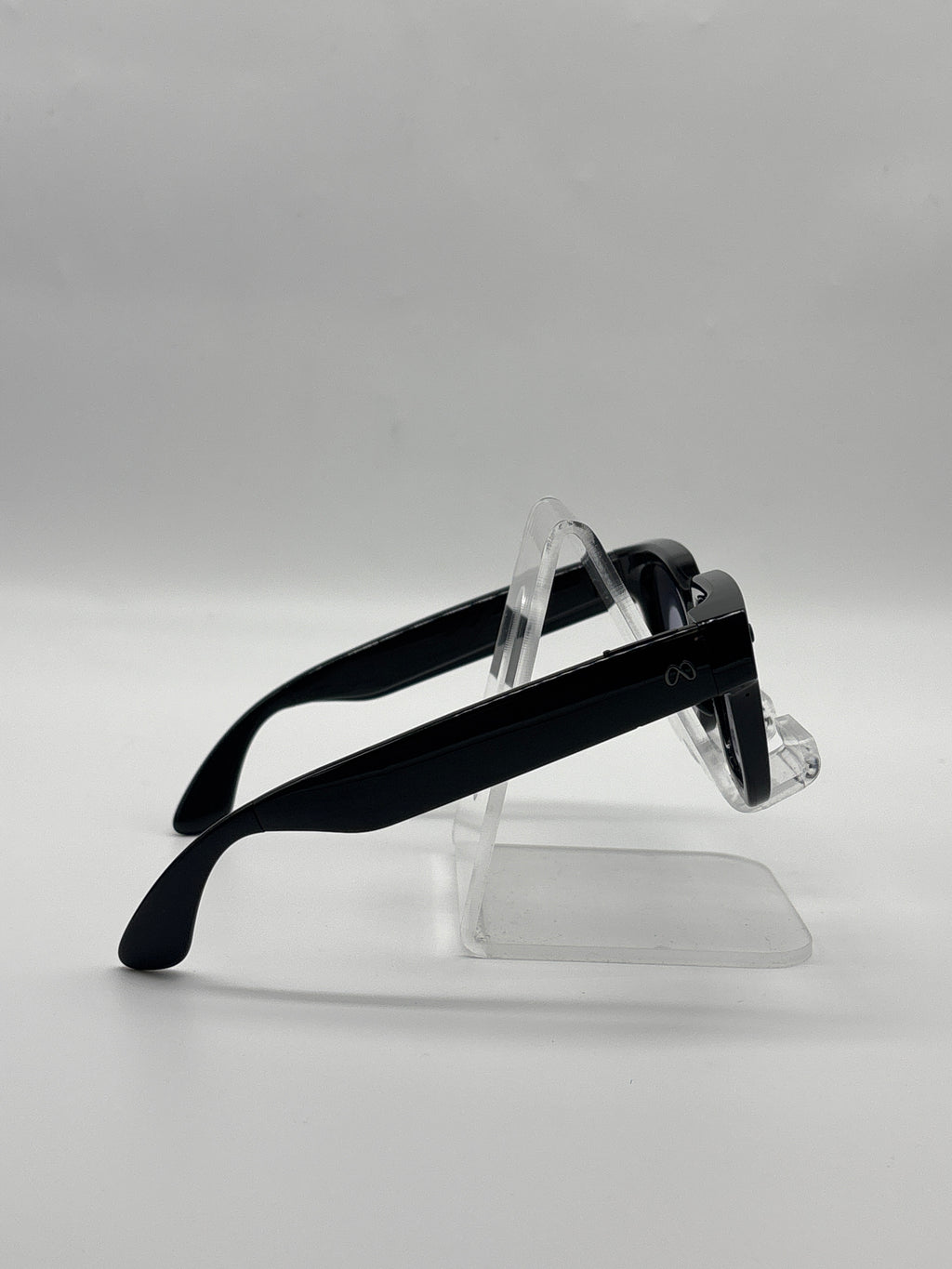 Meta Fury Smart Glasses 12MP Camera 3K Video Black - Used