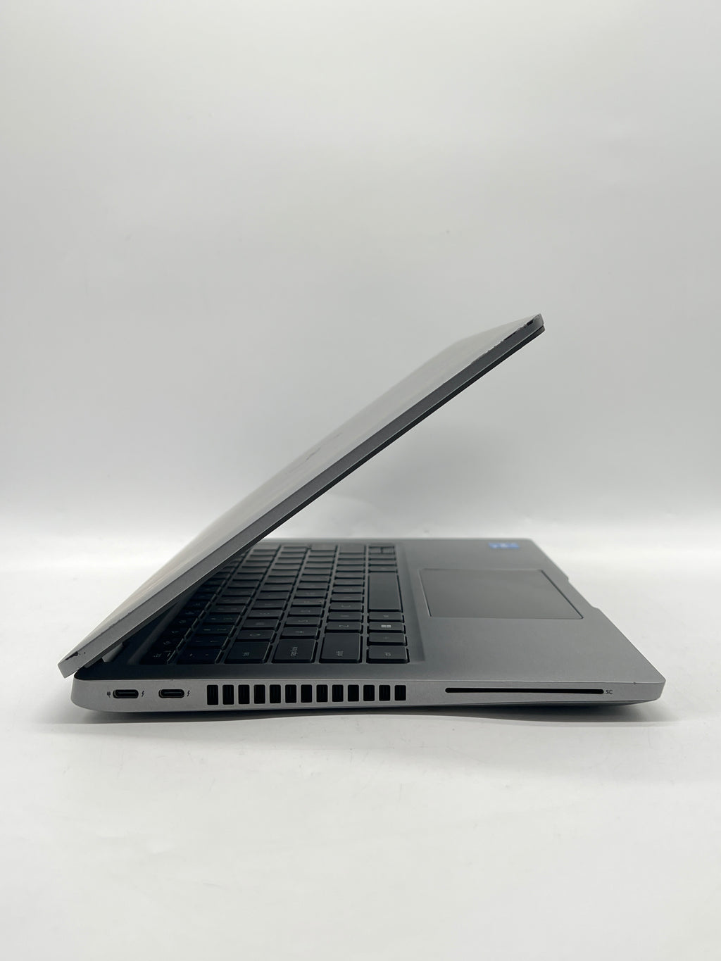 Dell Latitude 5430 13" Core i5-1235U 16GB RAM 256GB SSD Gray - Used
