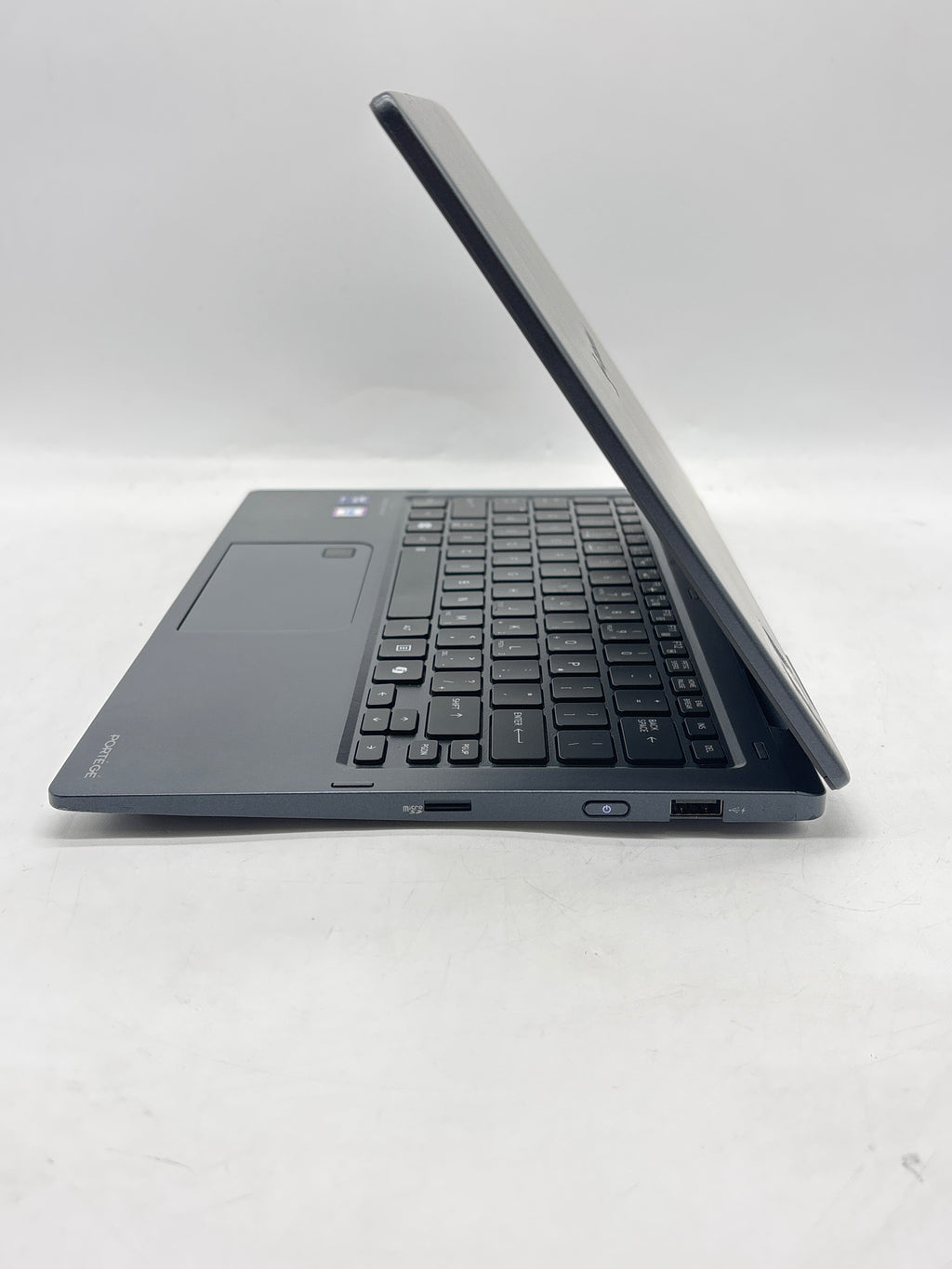 DynaBook Portege X30W-M Ultra 7 255U 16GB RAM DDR5 512GB SSD 13.3in - Used