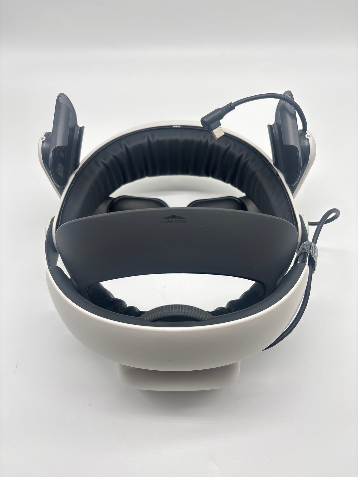 Meta Quest 3S P97 128GB VR Headset with BOBOVR S3 Pro Strap - Used
