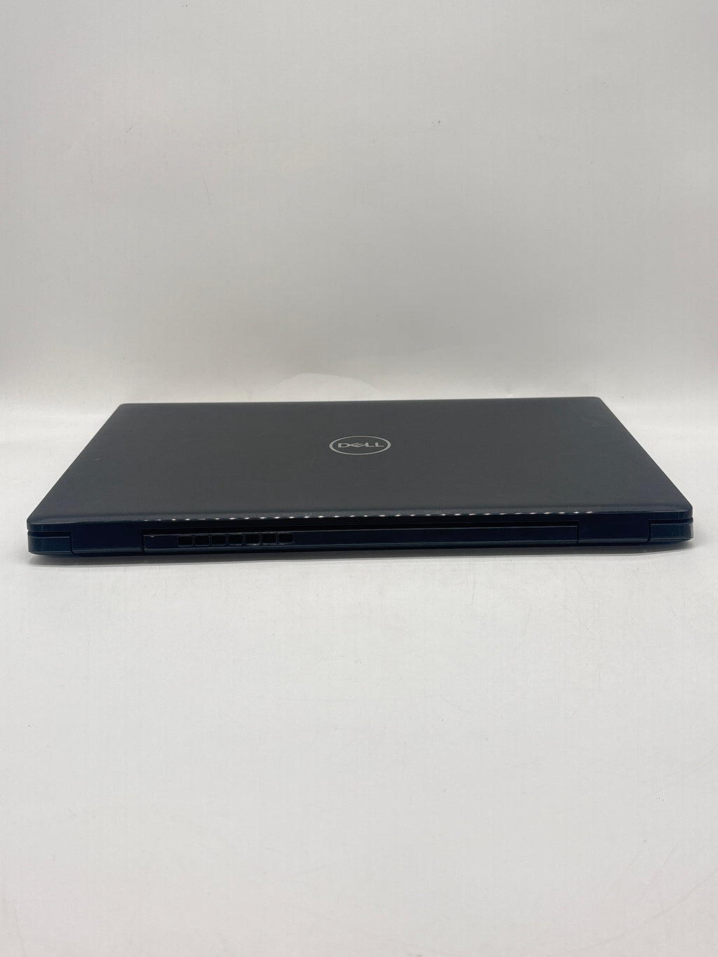 Dell Latitude 3520 15.6" Core i5-1135G7 4GB RAM 256GB SSD GeForce MX350 - Used