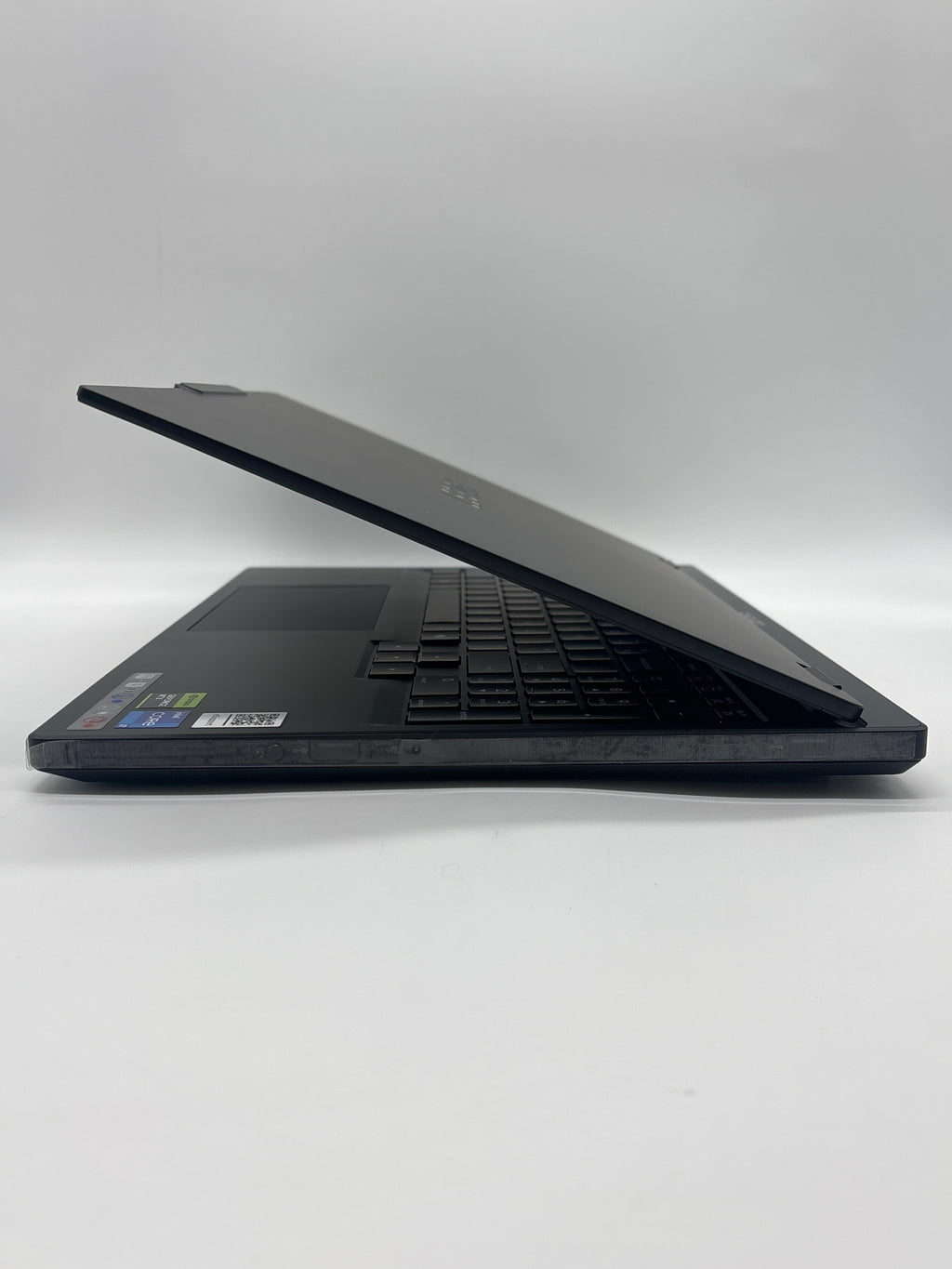 Lenovo Legion 5i 15IRX10 i7-14700HX 16GB RAM 1TB SSD RTX 5060 - Open Box