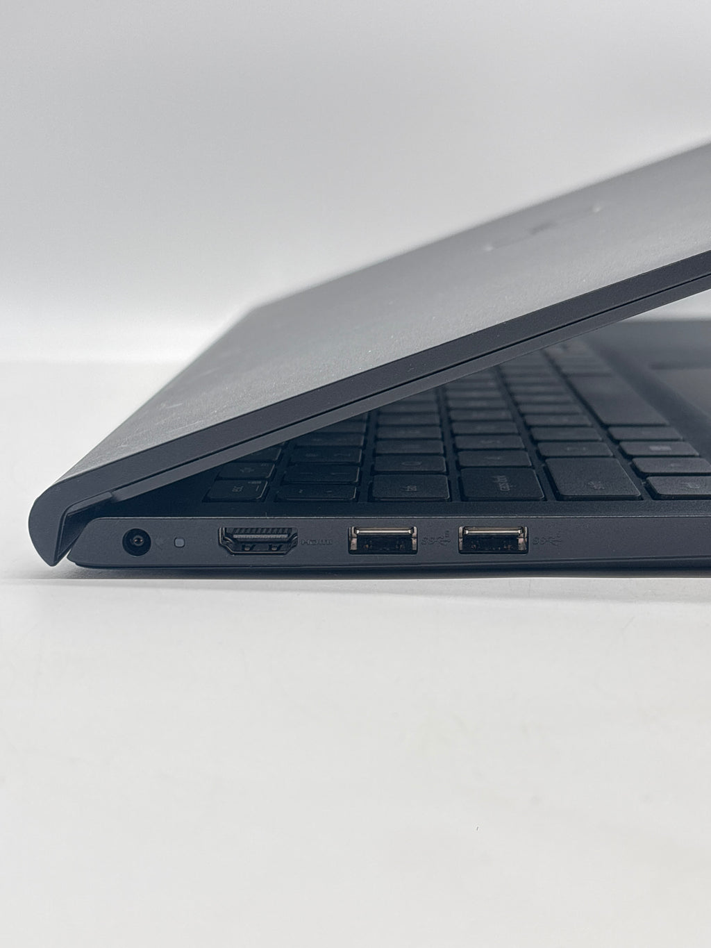 Dell Inspiron 15 3520 i7-1255U 16GB RAM 1TB