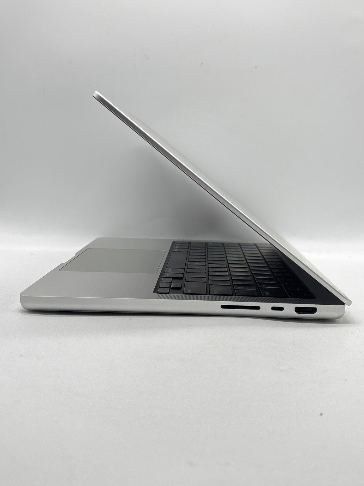 Apple MacBook Pro 14" M1 Pro 16GB RAM 1TB SSD Silver - Bad Display