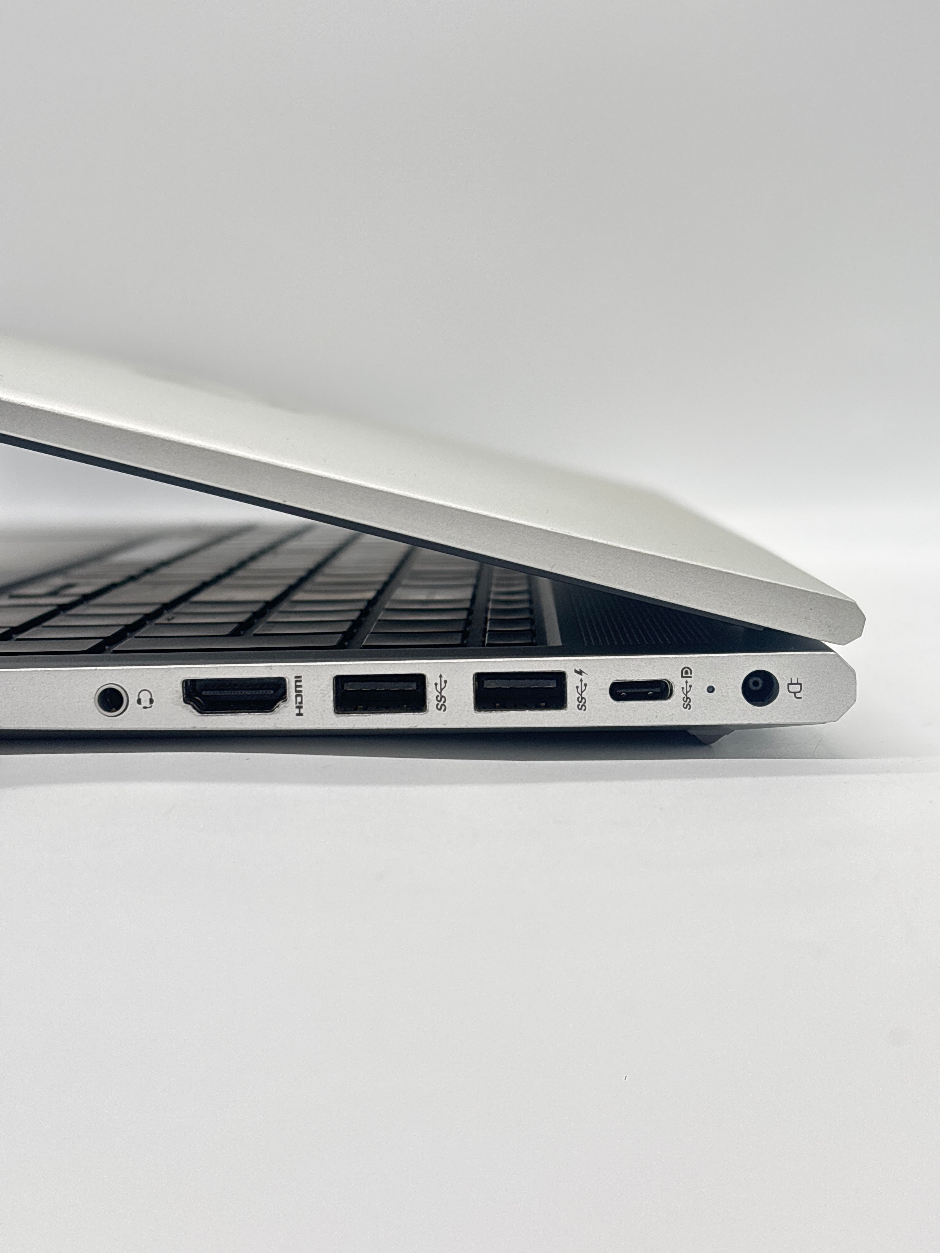 HP ProBook 450 G8 i5-1135G7 16GB RAM 256GB SSD
