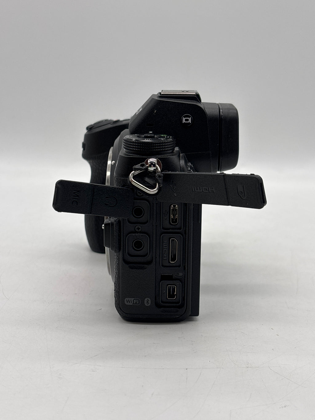 Nikon Z6 24.5MP Mirrorless Body Only Black - Used