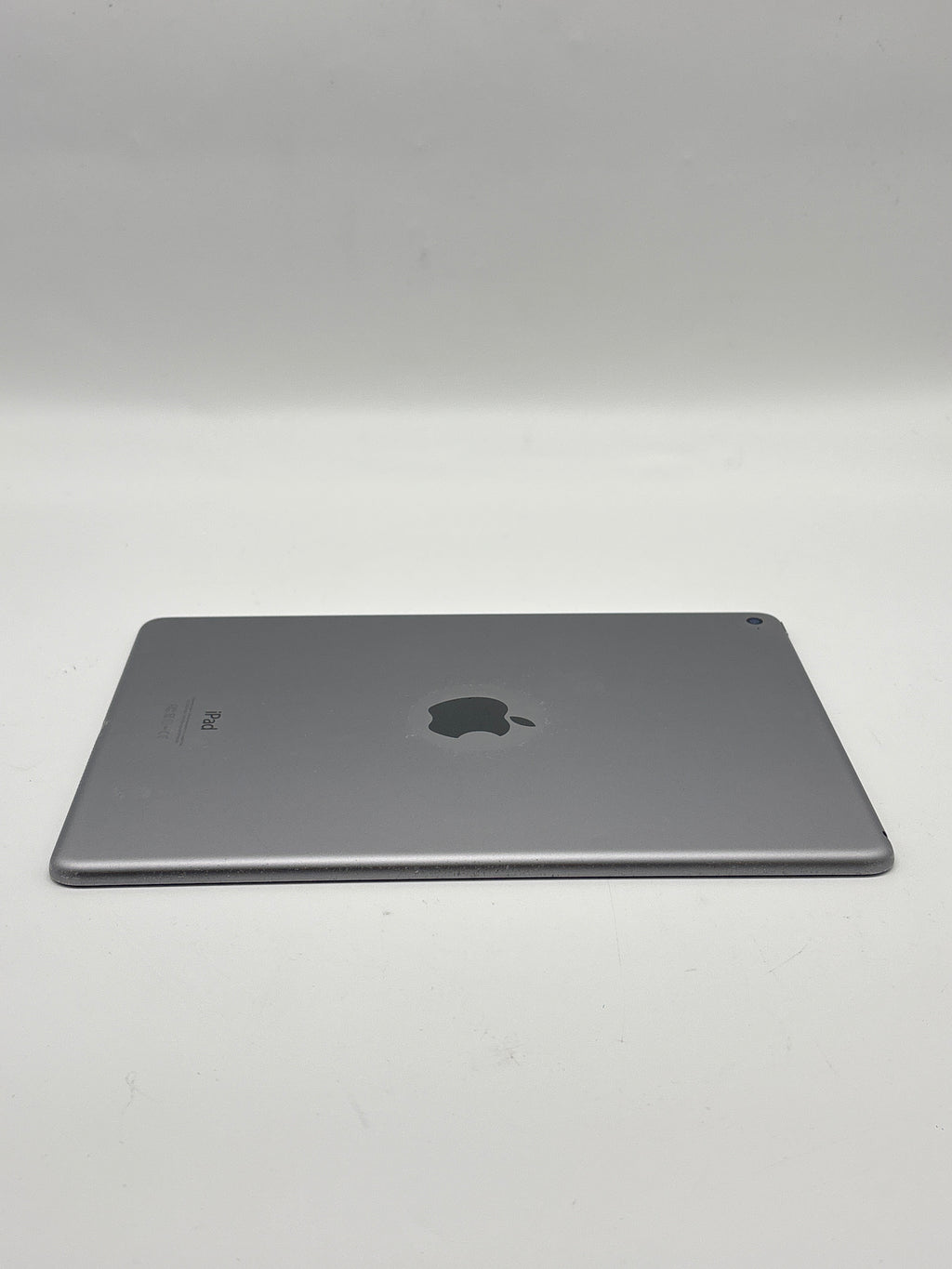 Apple iPad Air 2 64GB Space Gray Wi-Fi A1566 Tablet - Used