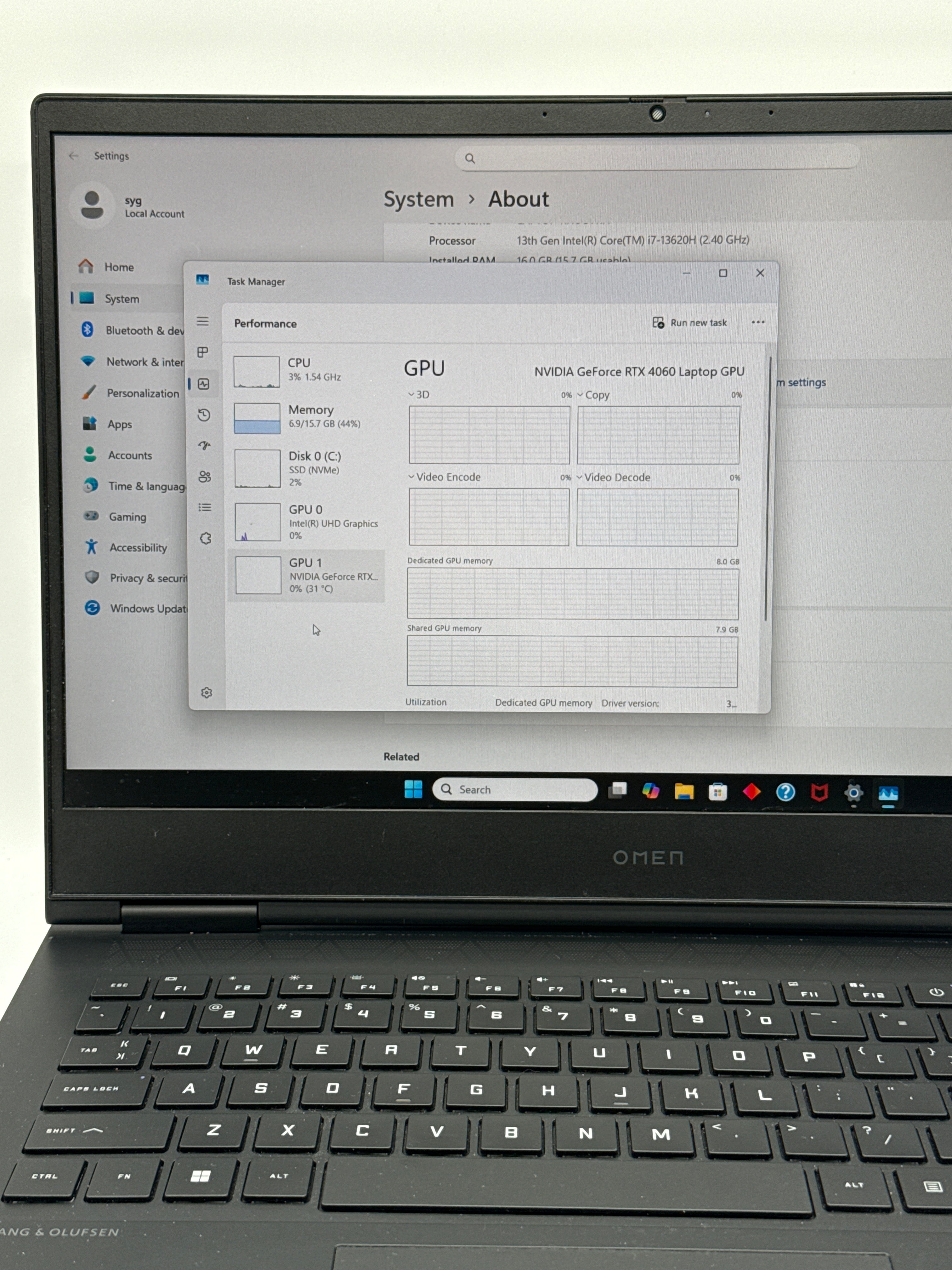HP Omen 16-wd0073dx 16" i7-13620H 16GB RAM 1TB SSD RTX 4060 Laptop