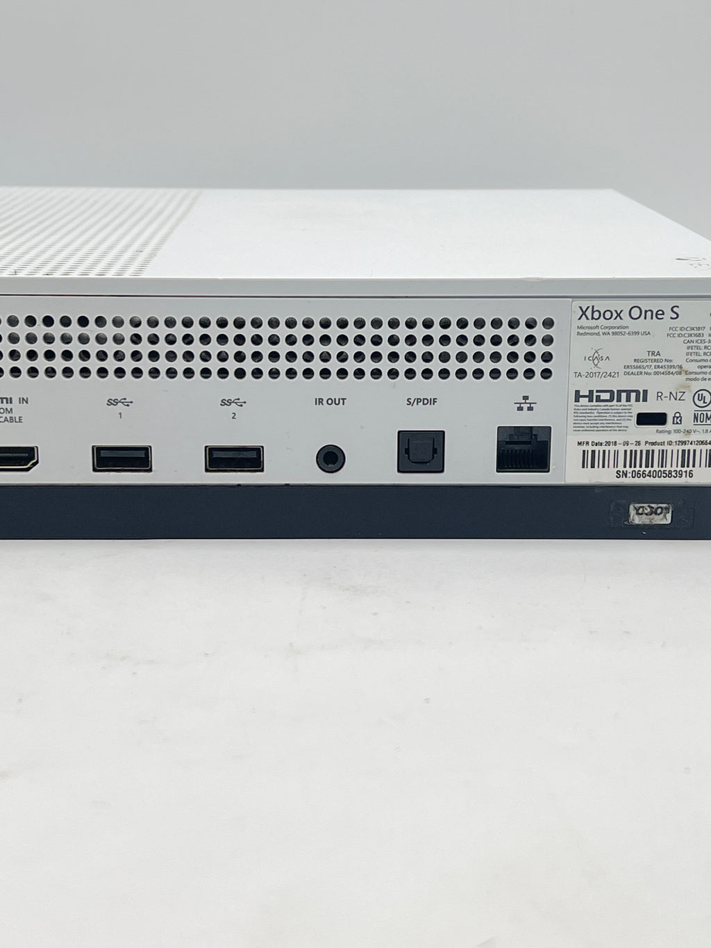 Microsoft Xbox One S 1TB Home Console (Model 1681) White - Used