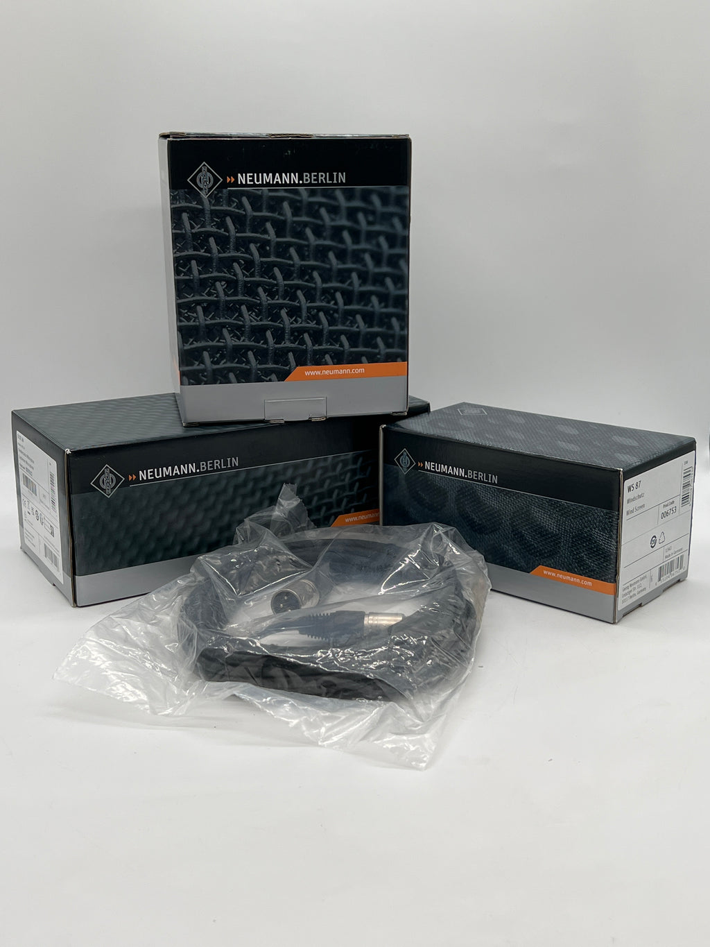 Neumann U 87 Ai Large-Diaphragm Condenser Microphone - New In Box (READ DESC)