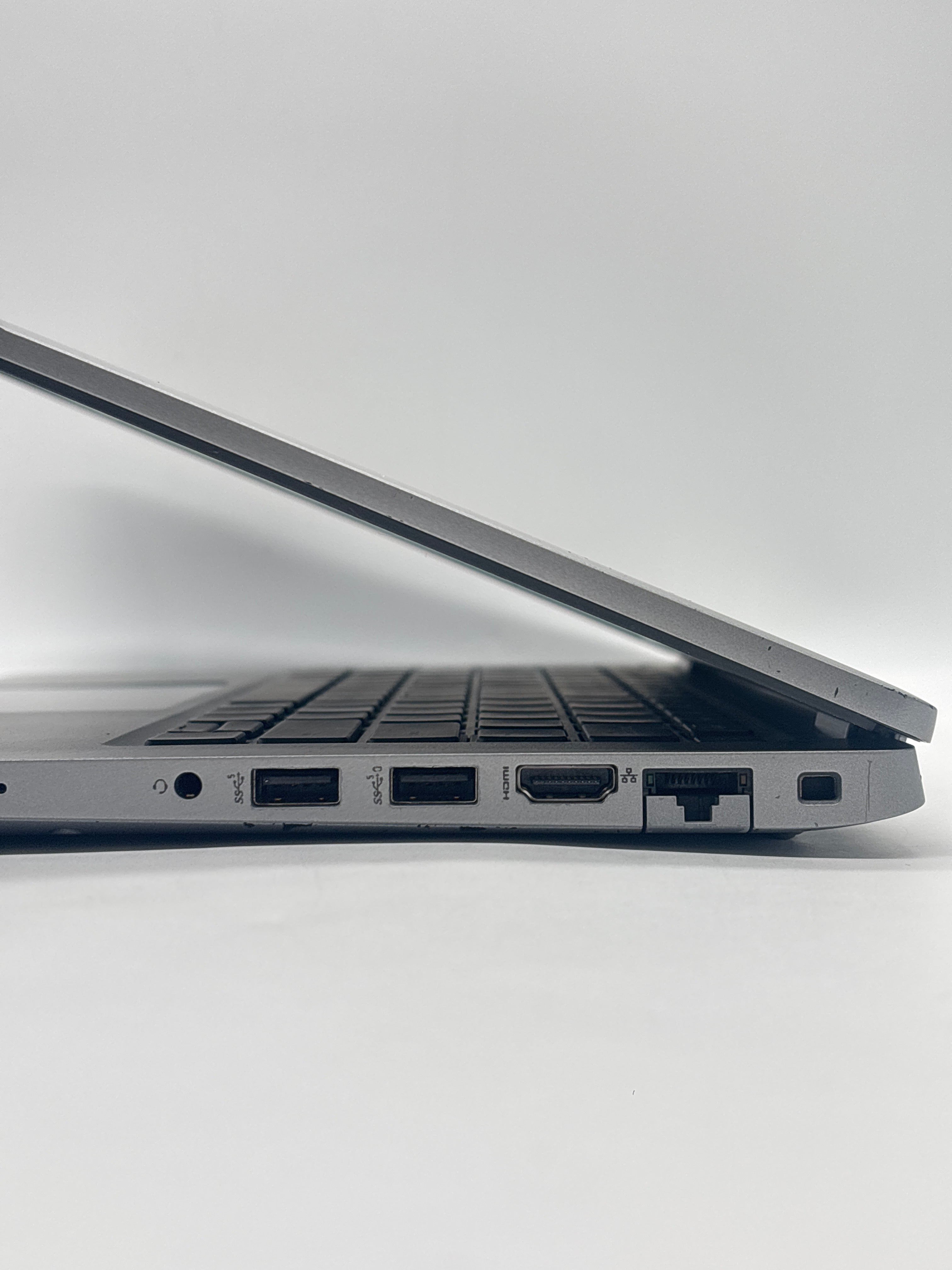 Dell Latitude 5430 i7-1255U 32GB RAM 1TB SSD
