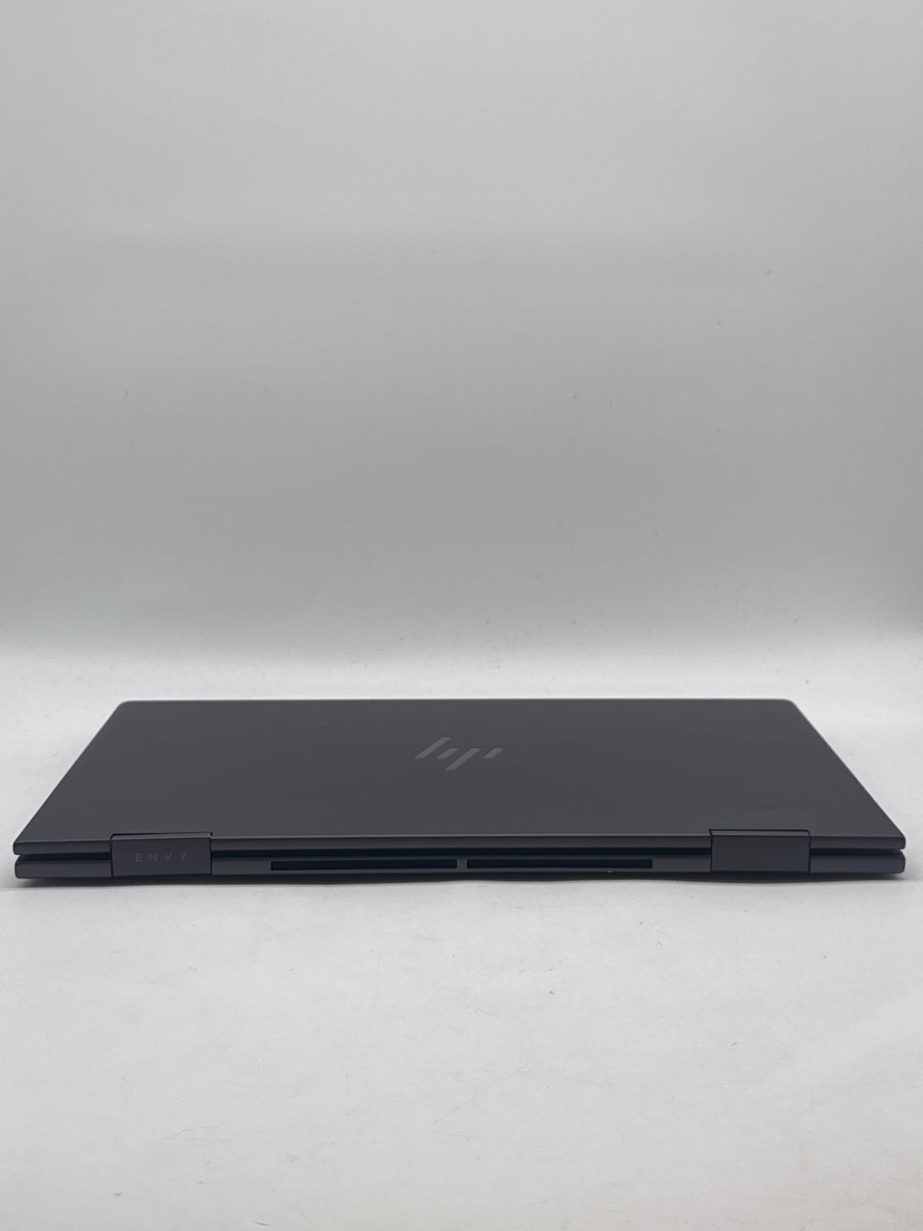 HP ENVY x360 15-fh0013dx 15.6" AMD Ryzen 5 7530U 8GB RAM 256GB SSD - Used