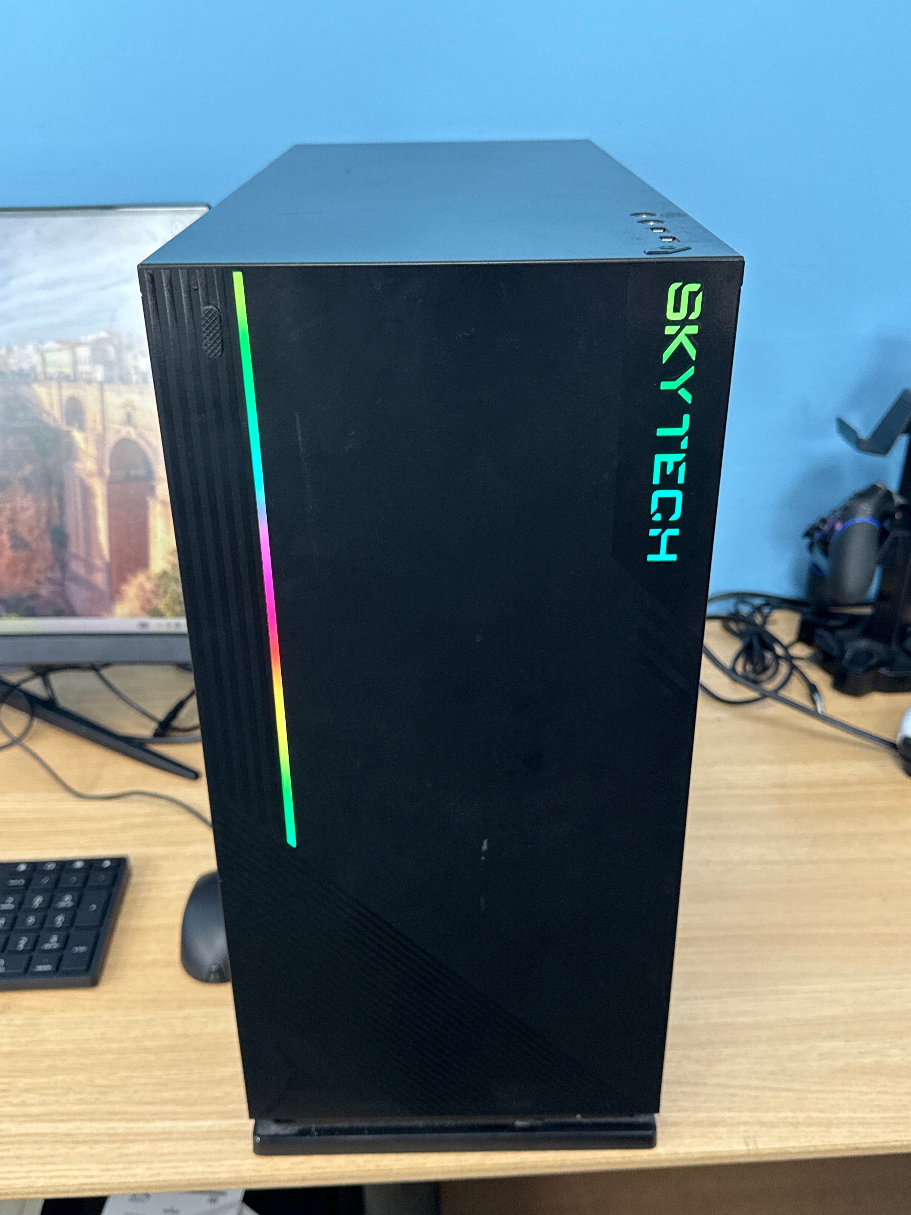 Skytech Gaming PC Ryzen 5 3600 16GB RAM 1TB SSD RTX 3070 8GB Black