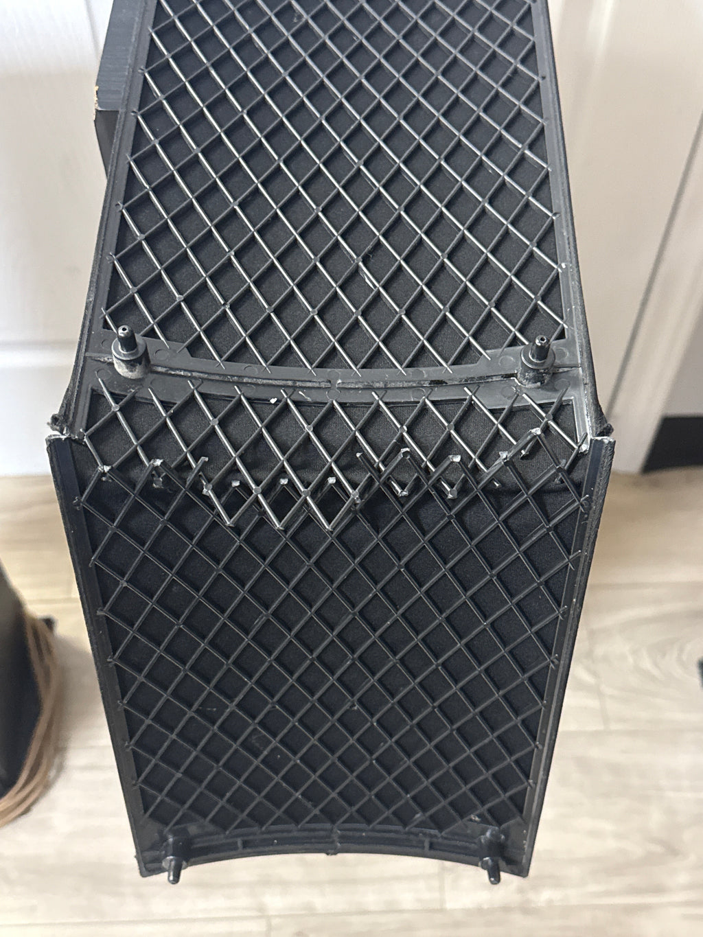 Polk Audio T50 Tower Speakers Wired Black - For Parts (Read DESC)