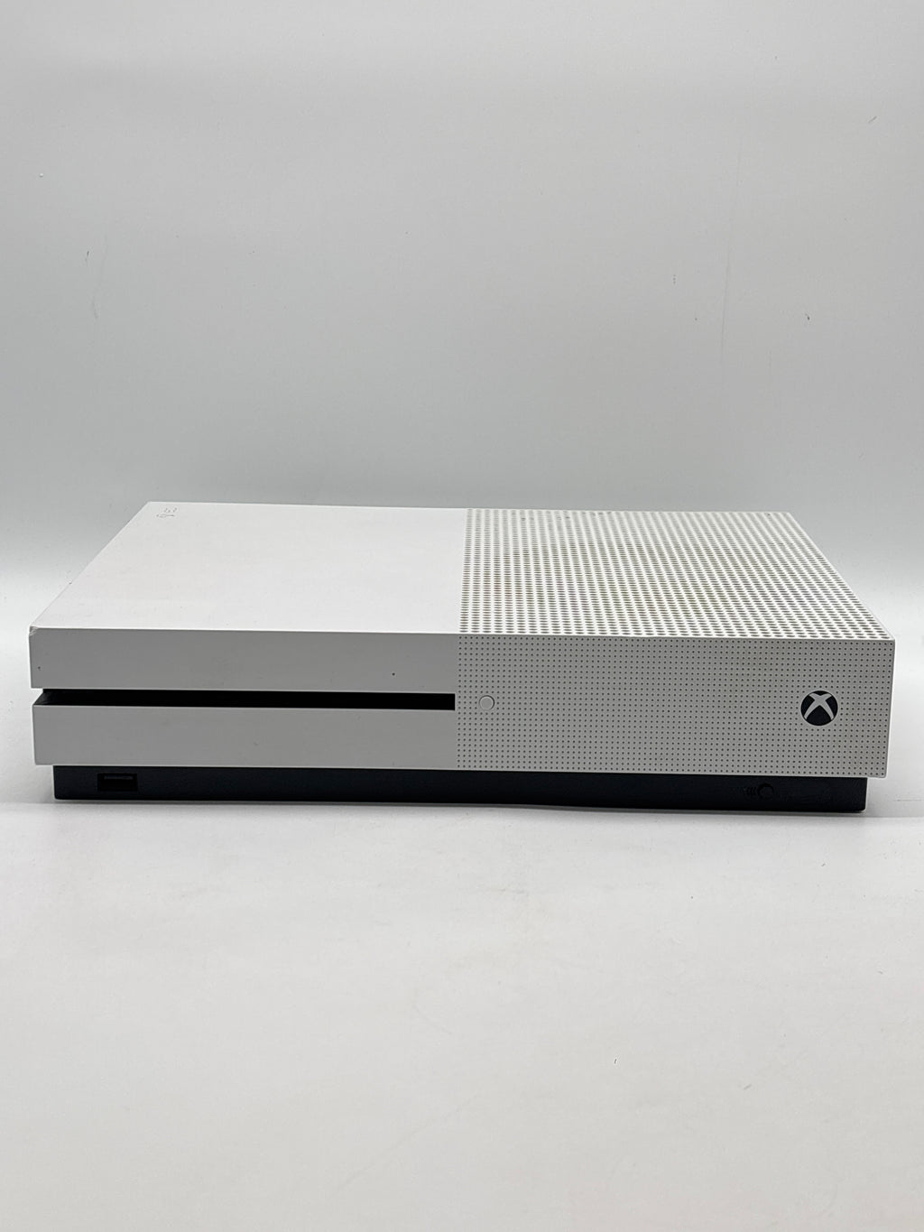 Microsoft Xbox One S (1681) 500GB Home Console - Used