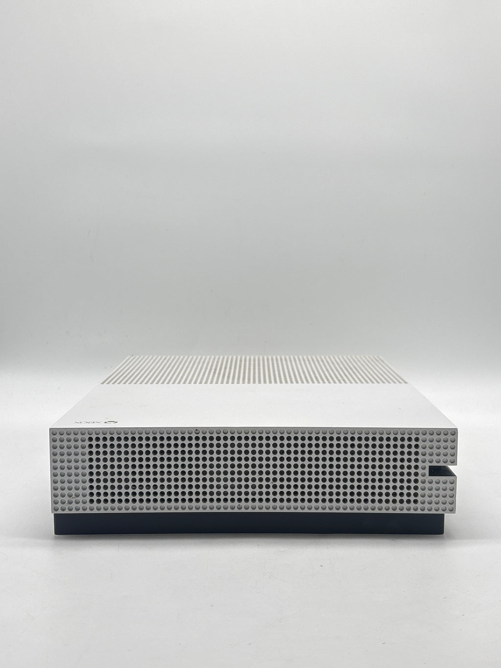 Microsoft Xbox One S 1681 500GB White - Used